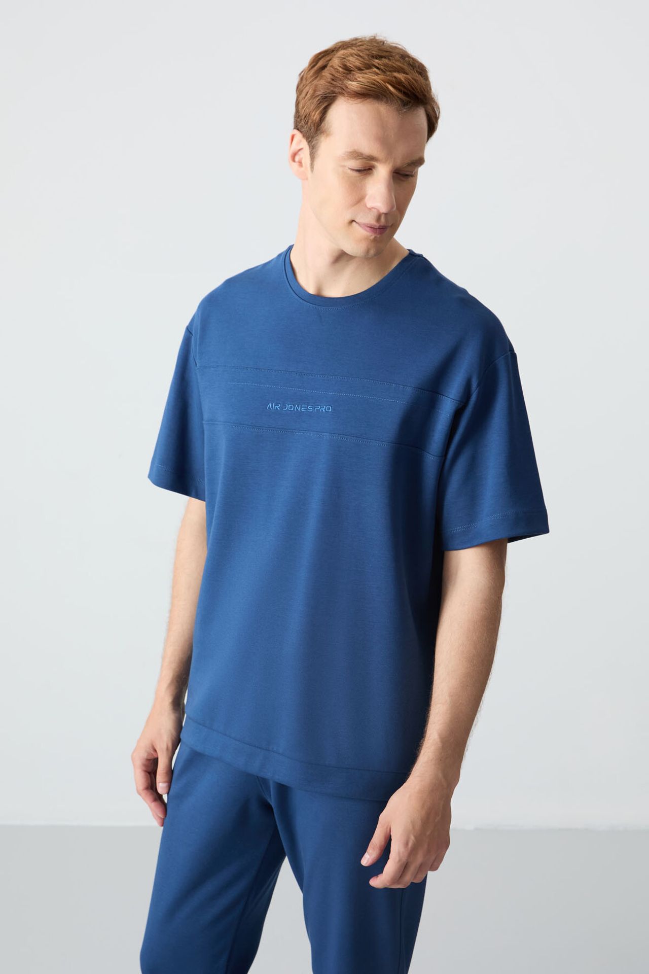TOMMY Men's Oversized T-shirt And Pants Set 2