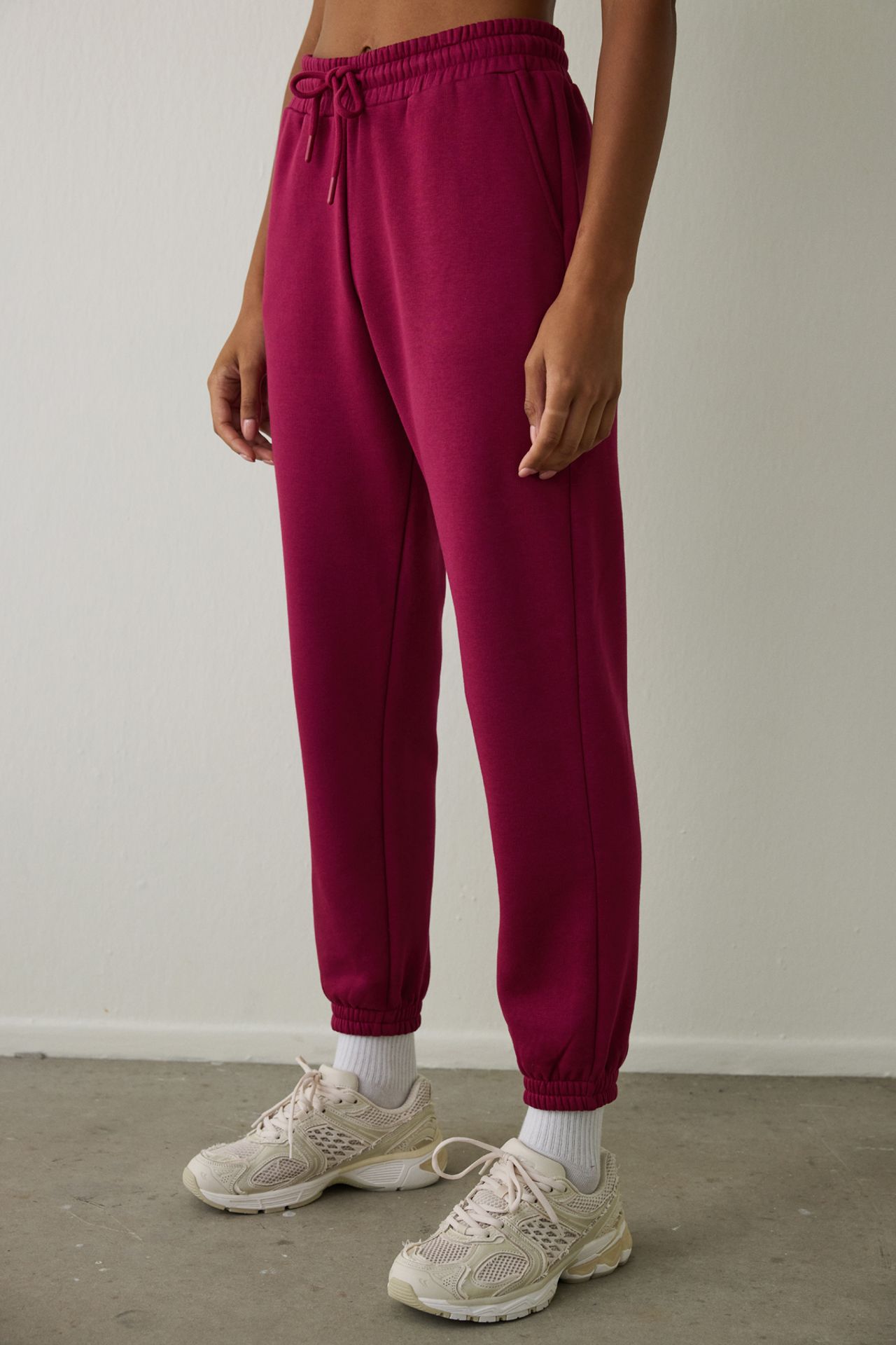 PENTI High Waist Tie Detail Brushed Sweatpants 1