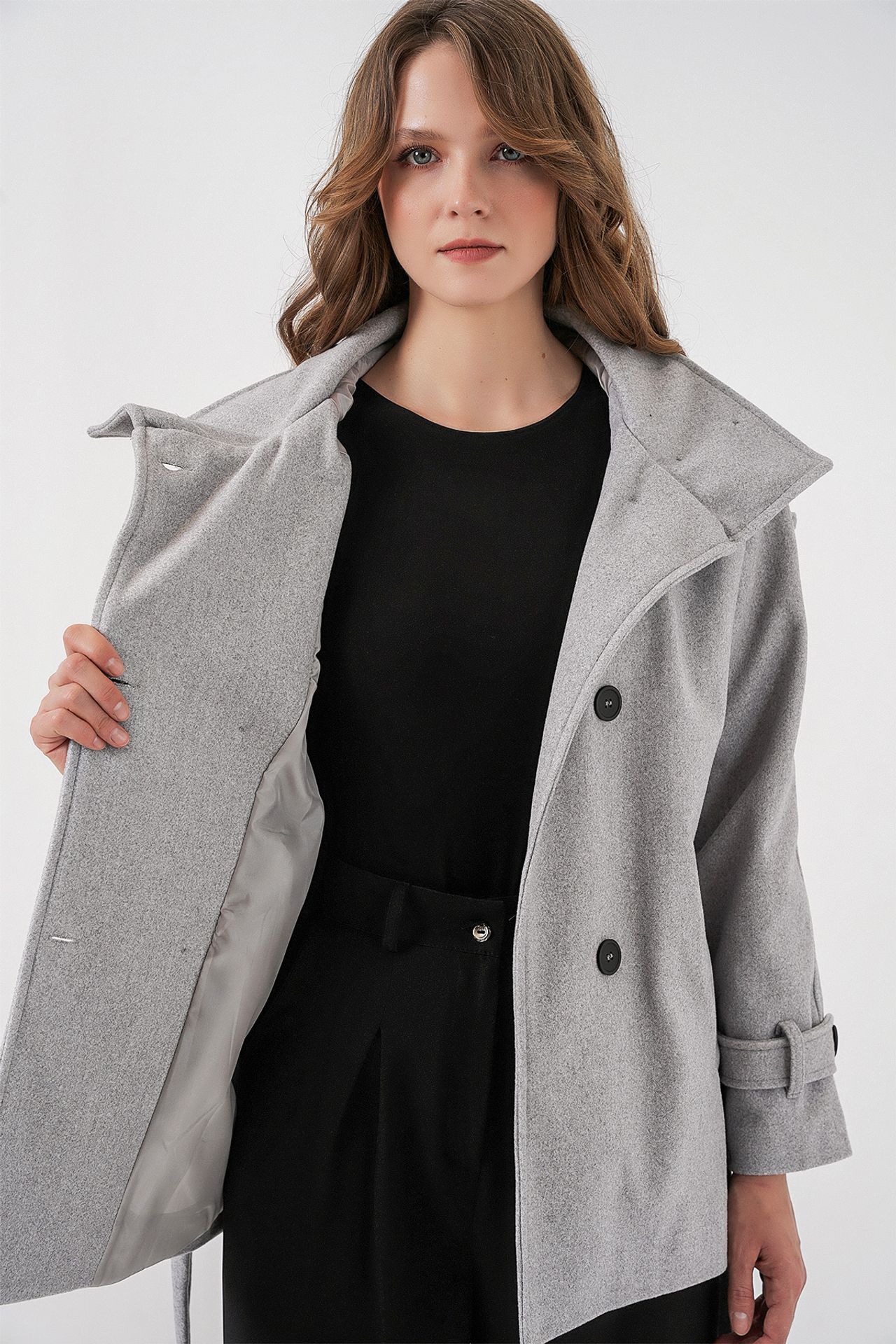 BDART Textured Gabardine Buttoned Coat 5