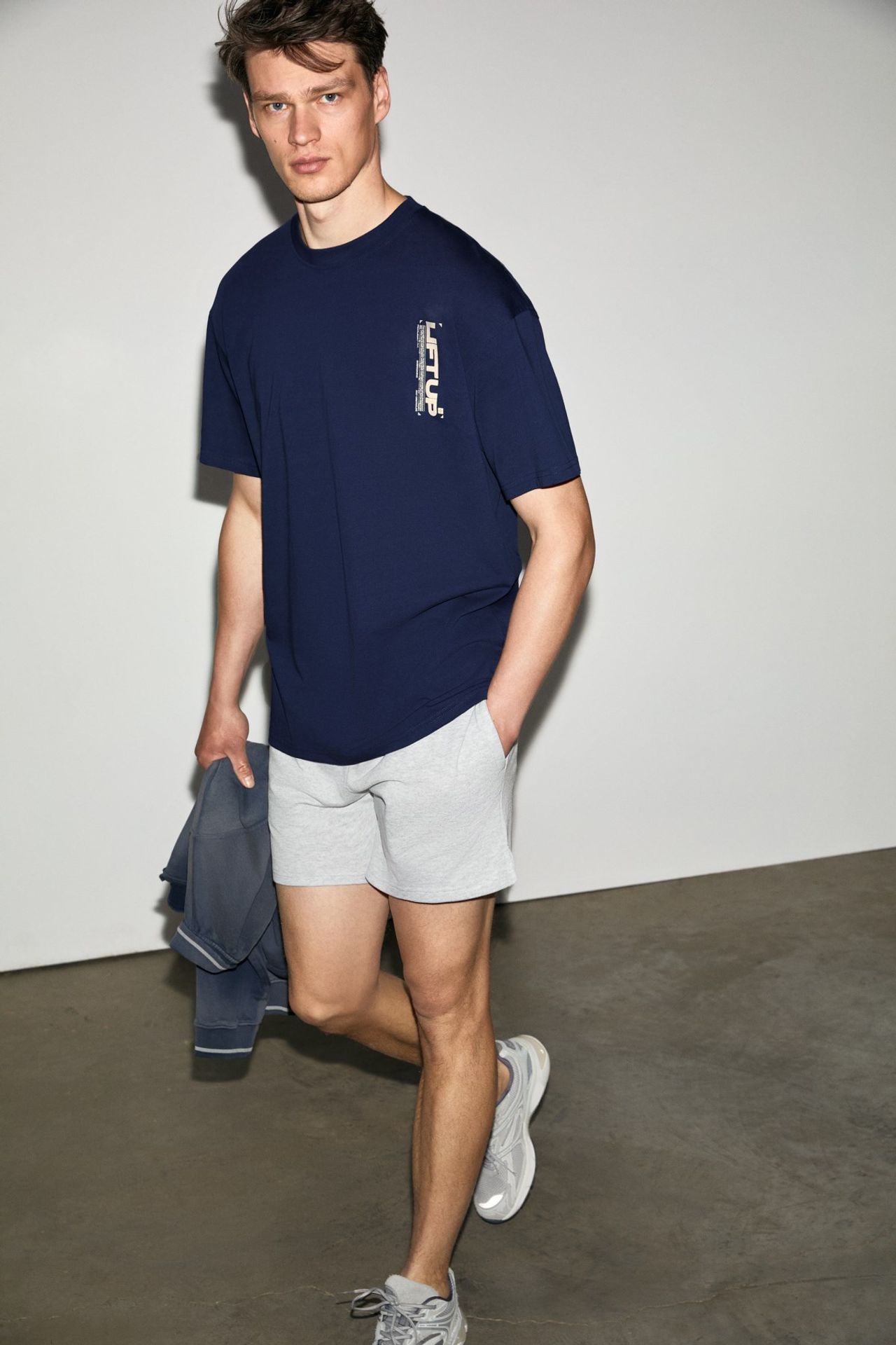 GRIMELANGE Oversized Crew Neck Logo T-Shirt 3