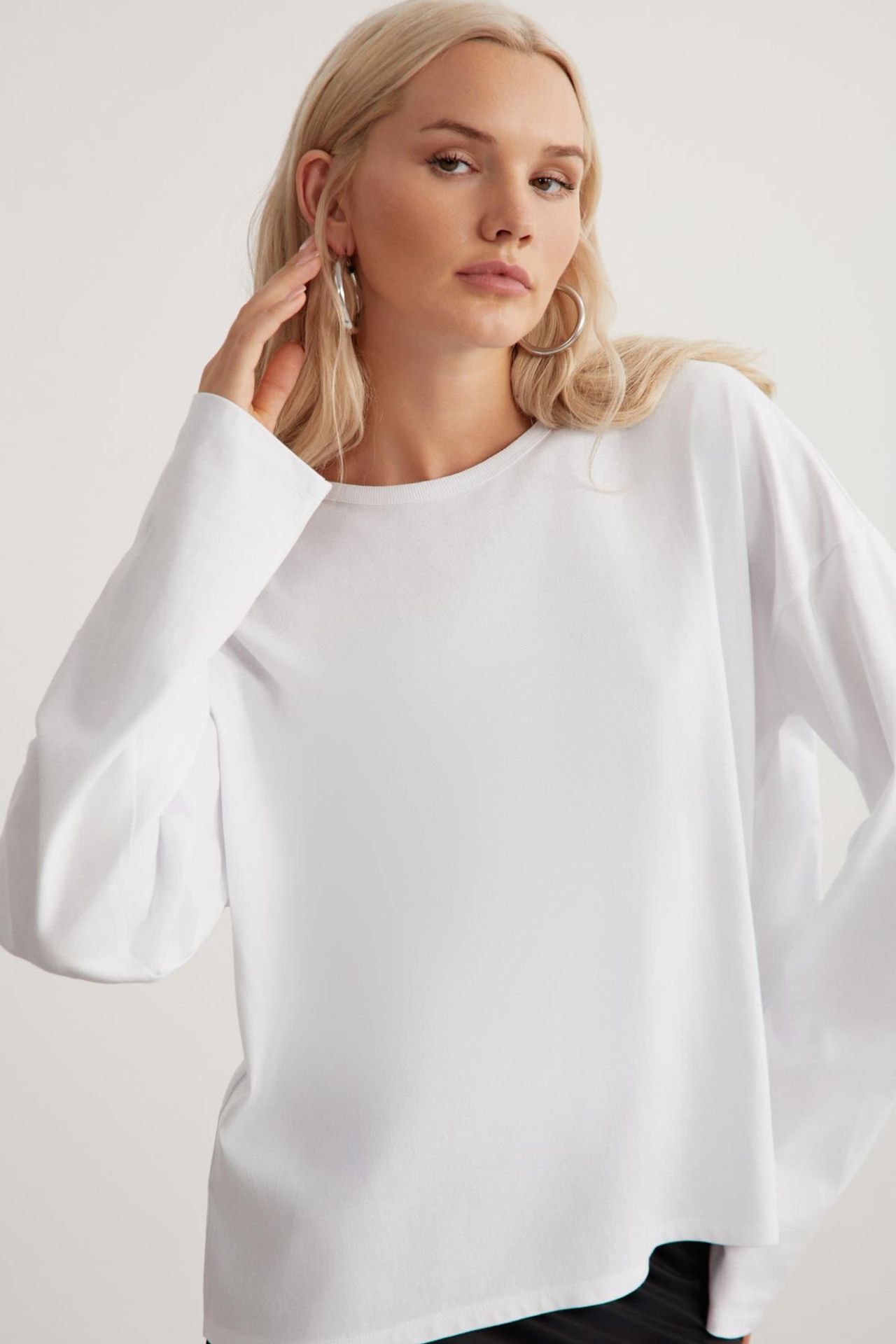 GRIMELANGE Oversized Crew Neck T-Shirt 2
