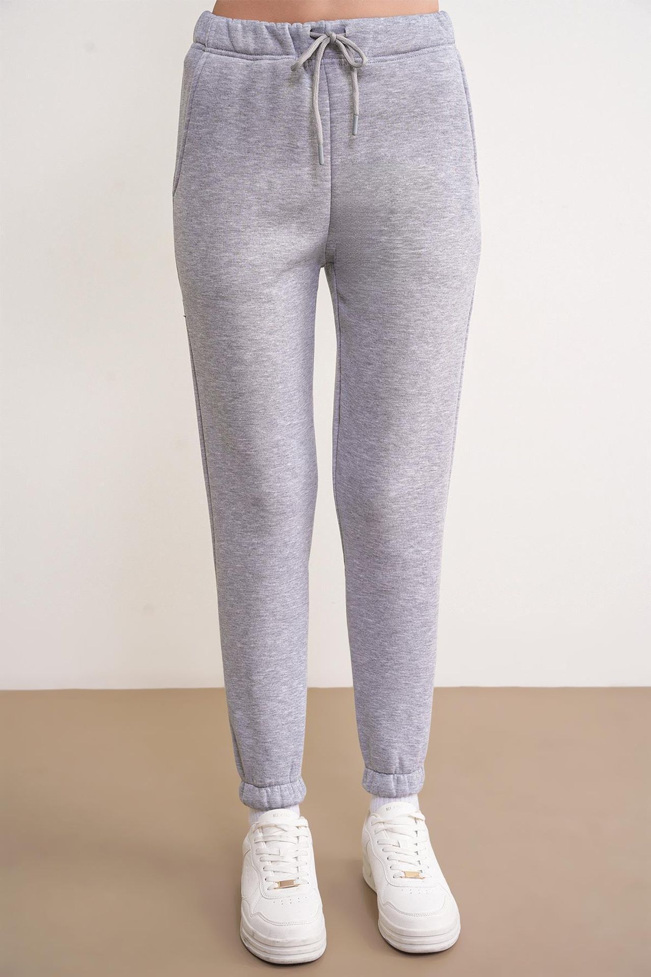 Mixray Basic Sweatshirt & Jogger Two-Piece Set 5