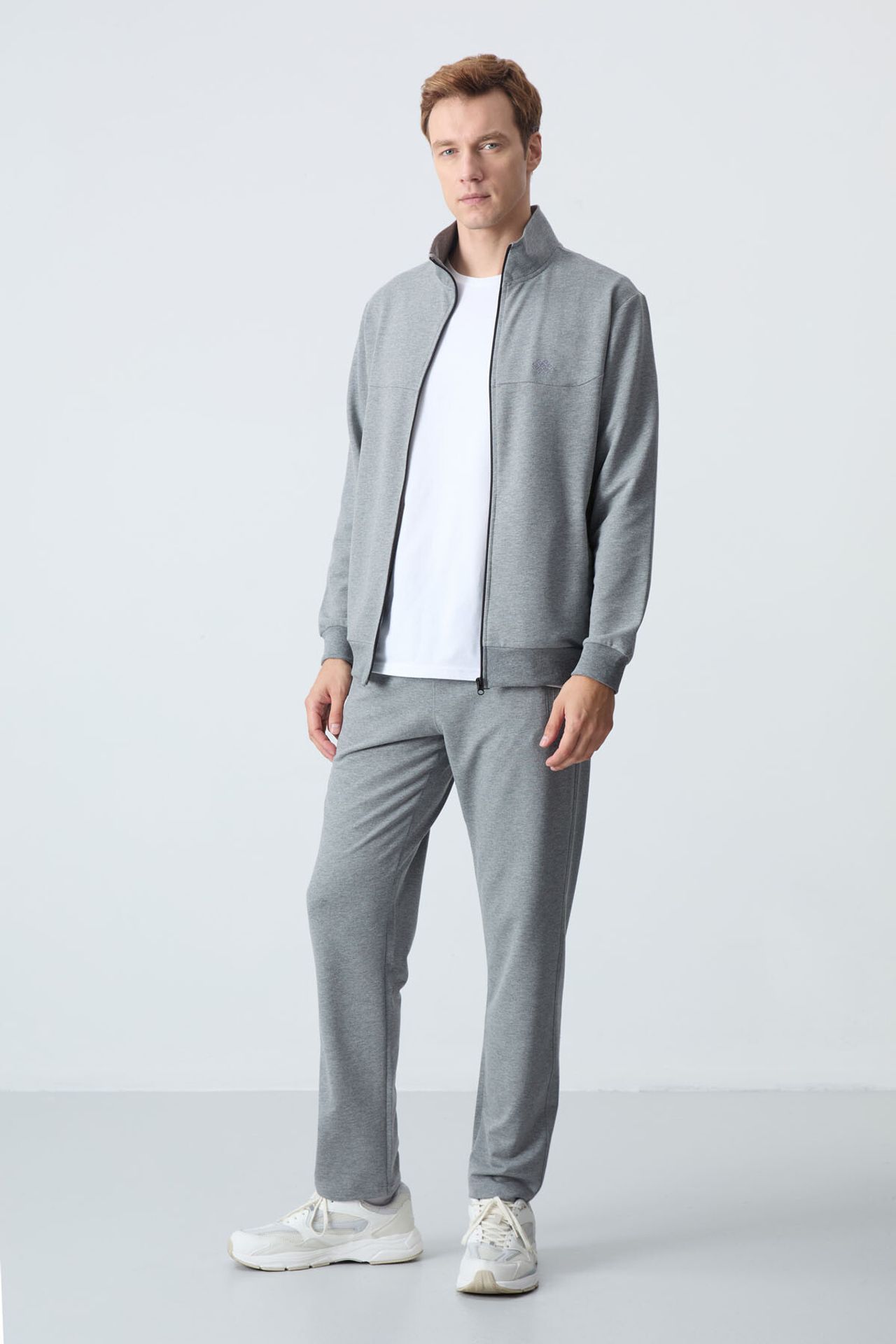 TOMMY Men's Zip-Collar Sweatshirt And Pants Set 6