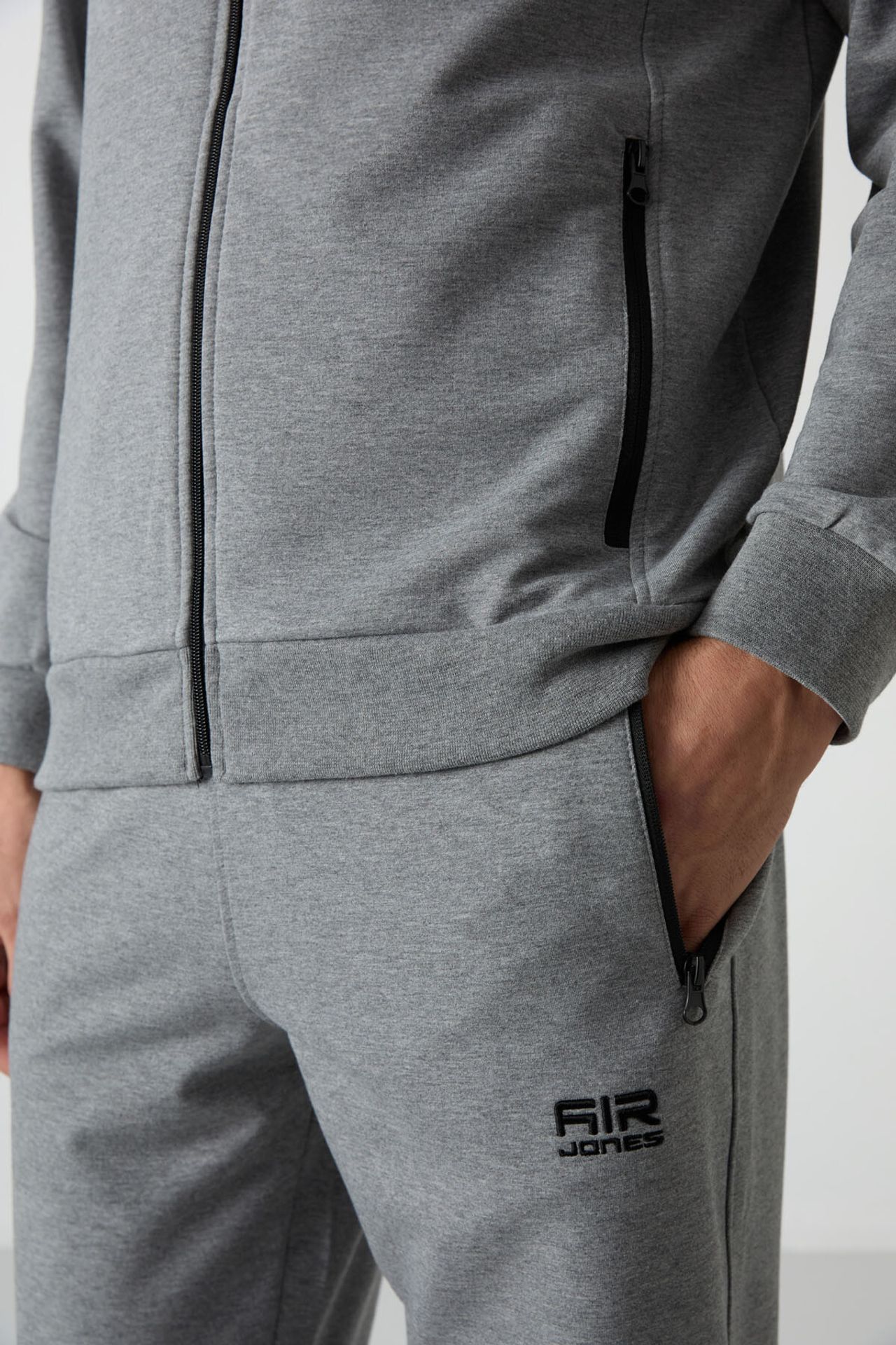 TOMMY Men's Knit Fleece Sweatshirt And Pants Set 3