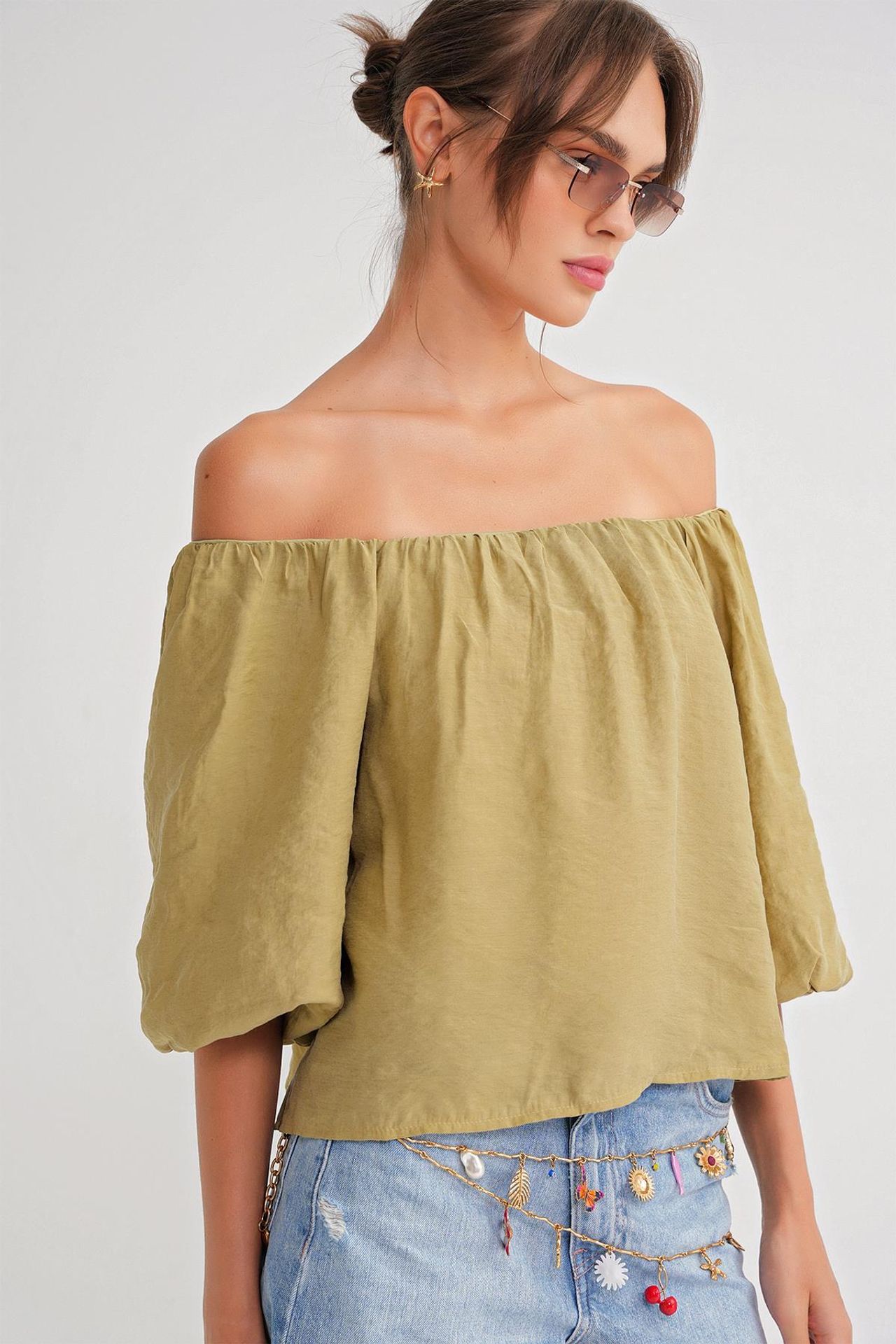 Mixray Modal Blended Blouse with Madonna Collar and Ruffle Detail 4