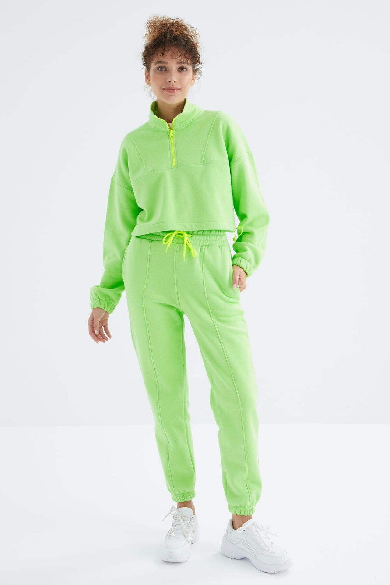 TOMMY Oversized Fleece Sweatshirt And Pants Set 1