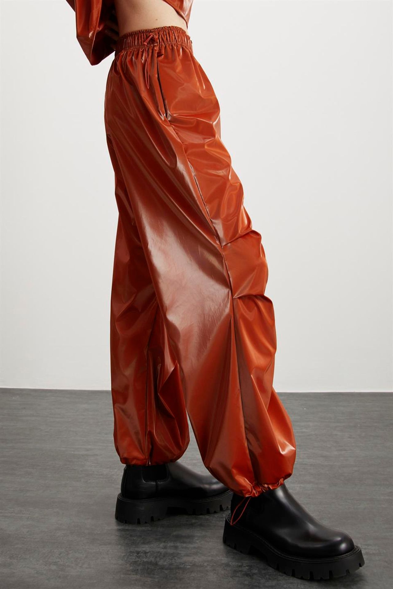 GRIMELANGE Shiny Faux Leather Trousers 4