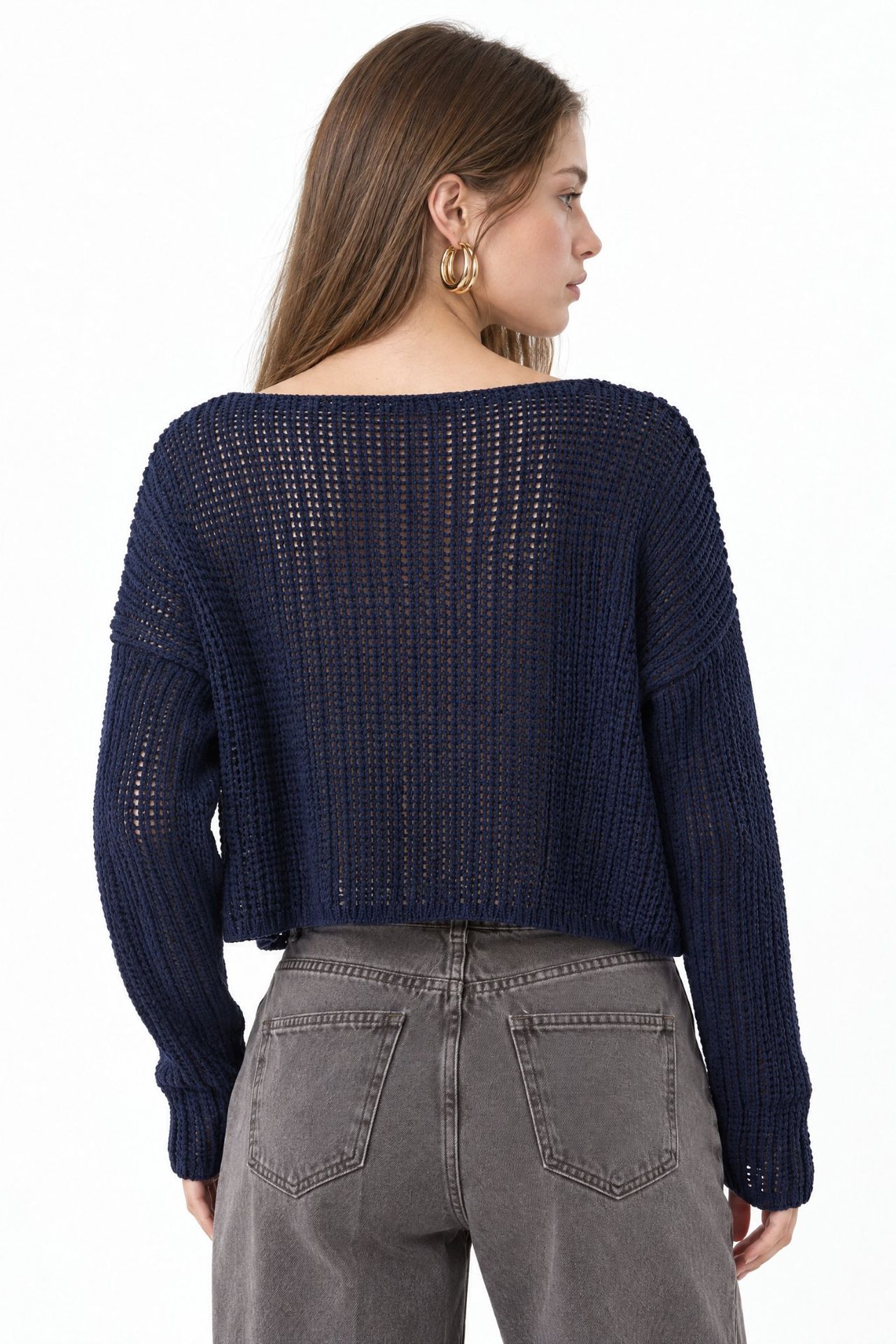 MIXRAY Textured Knit Relaxed Crop Sweater with Crew Neck 3