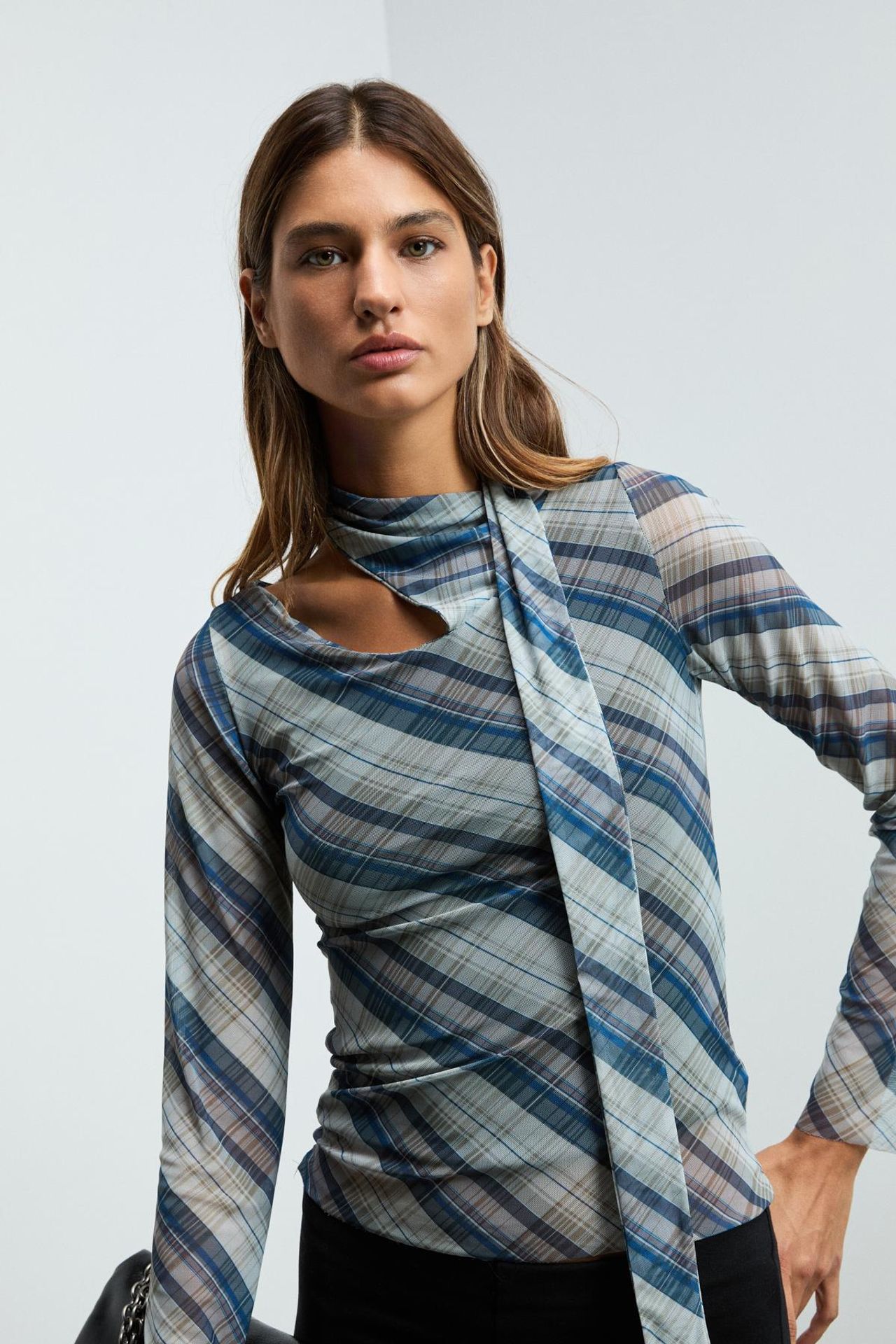 GRIMELANGE Plaid Choker Cut-Out Blouse 2