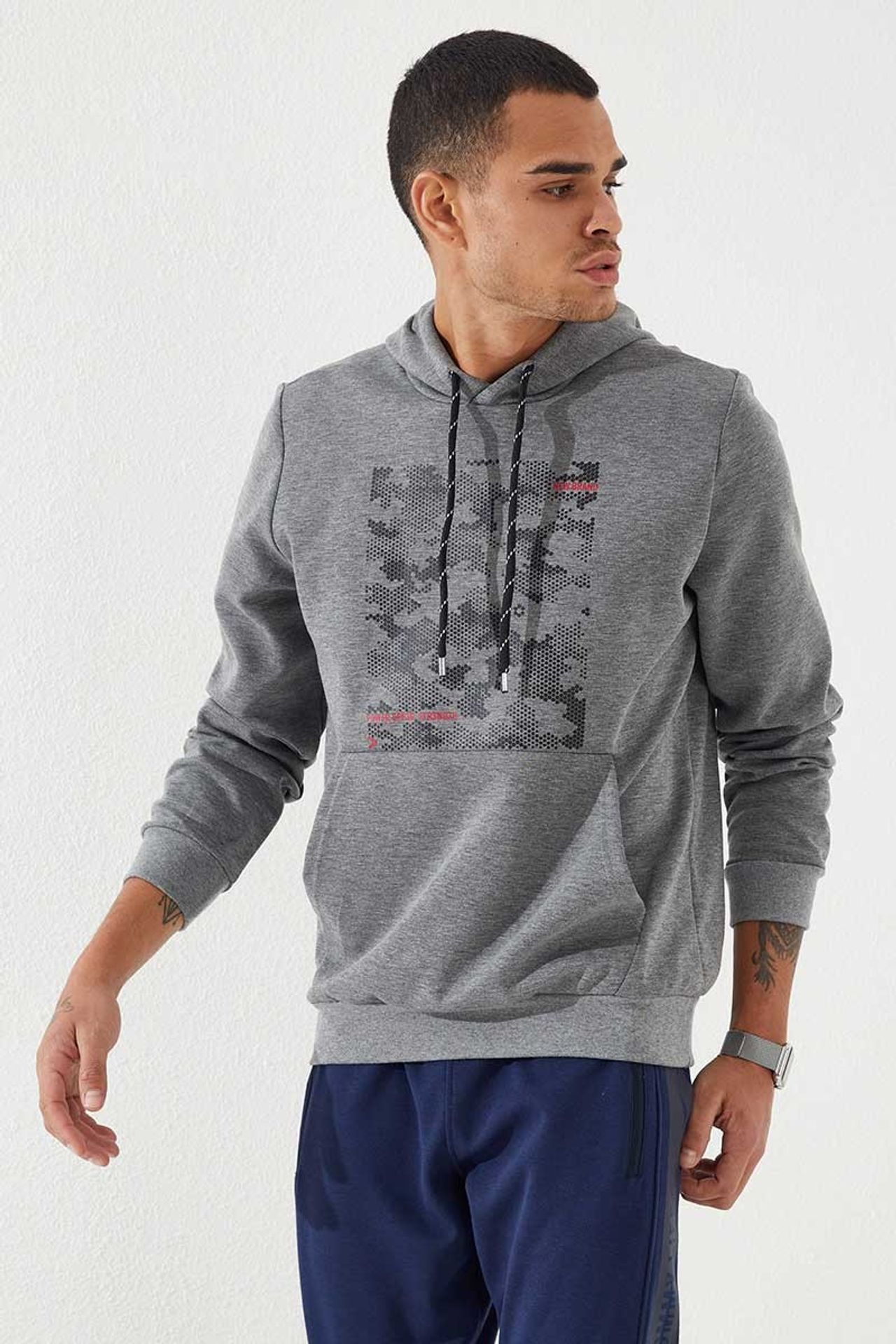 TOMMY Men's Camouflage Printed Hoodie 6