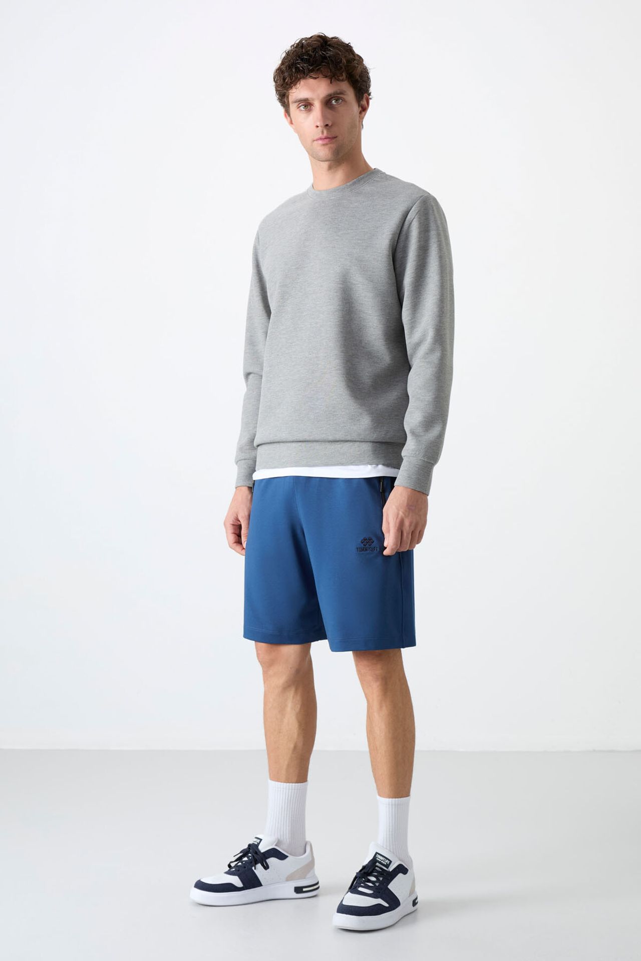 TOMMY Men's Regular-fit Knit Sweat Shorts 5