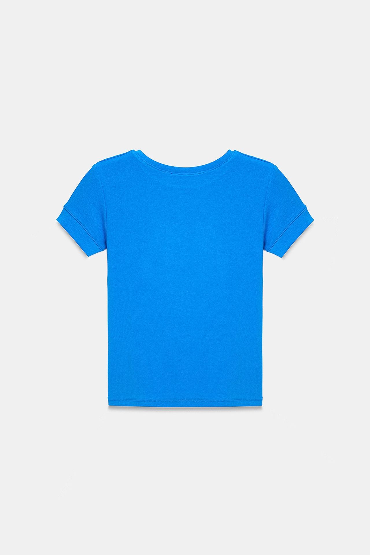 DILVIN Women's Slim Fit Crew Neck T-Shirt 6