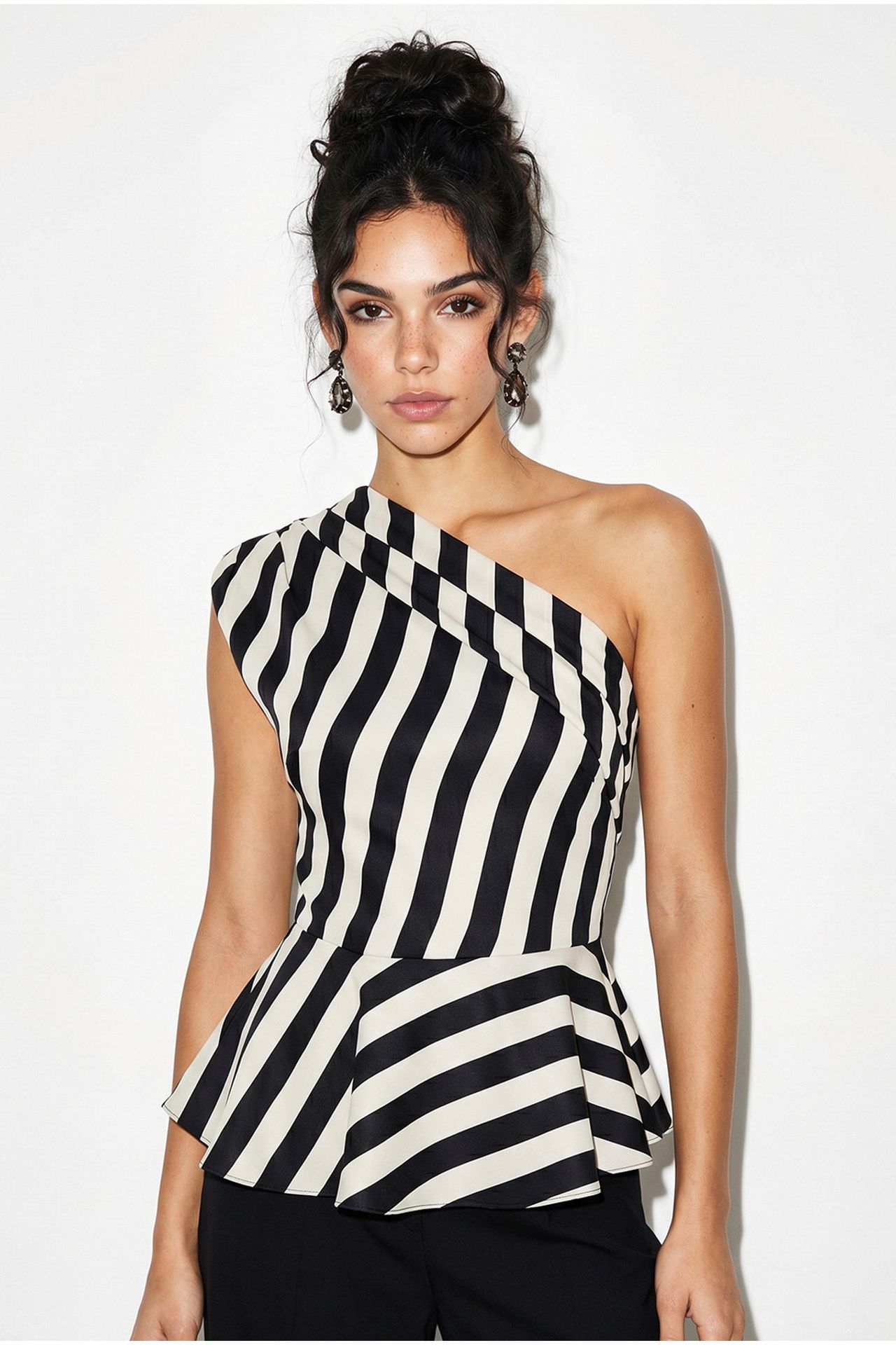 LUCCI Striped Satin Sleeveless Blouse With Asymmetrical Collar 3