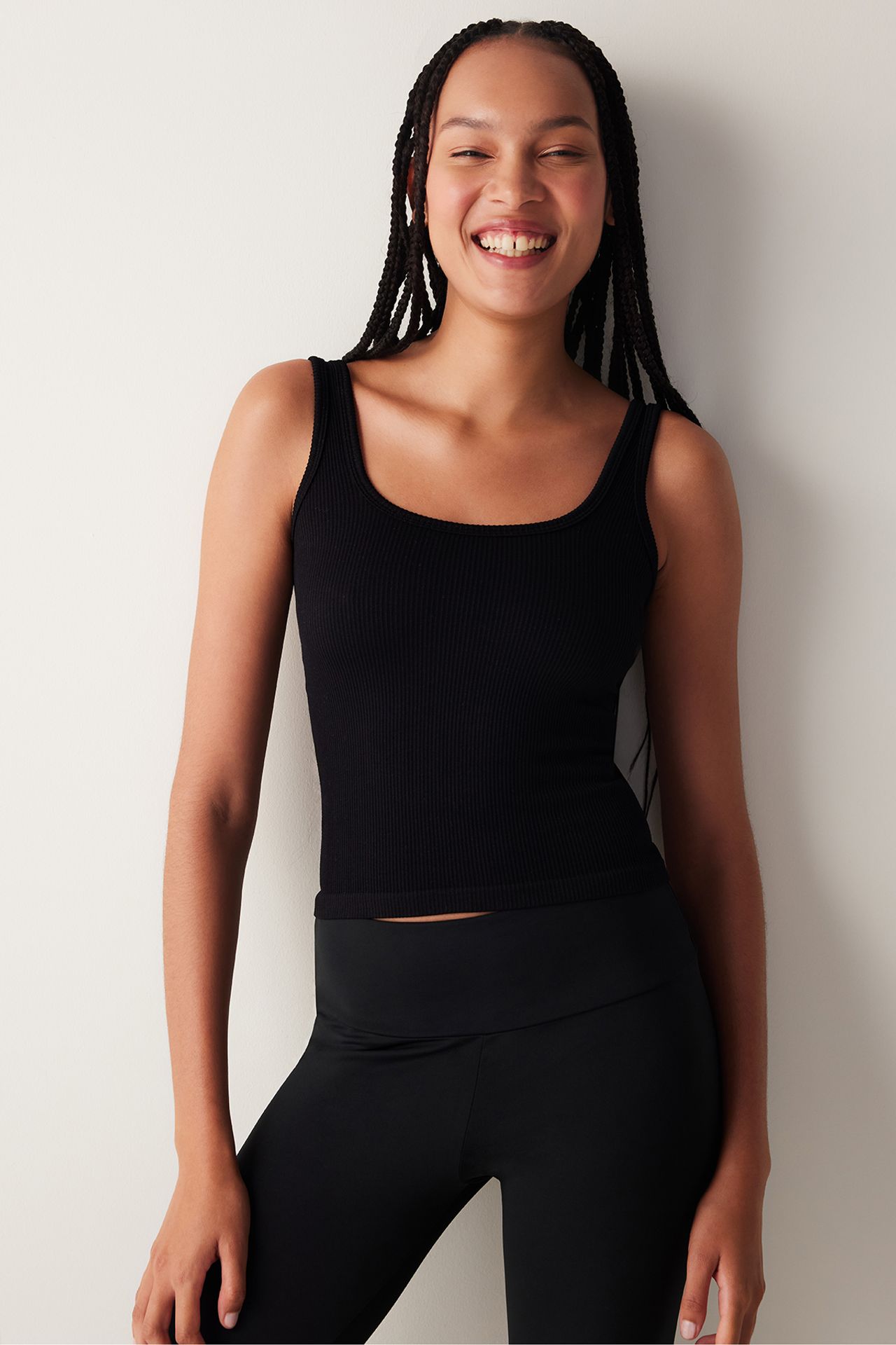 PENTI Seamless Square Neck Crop Top 1