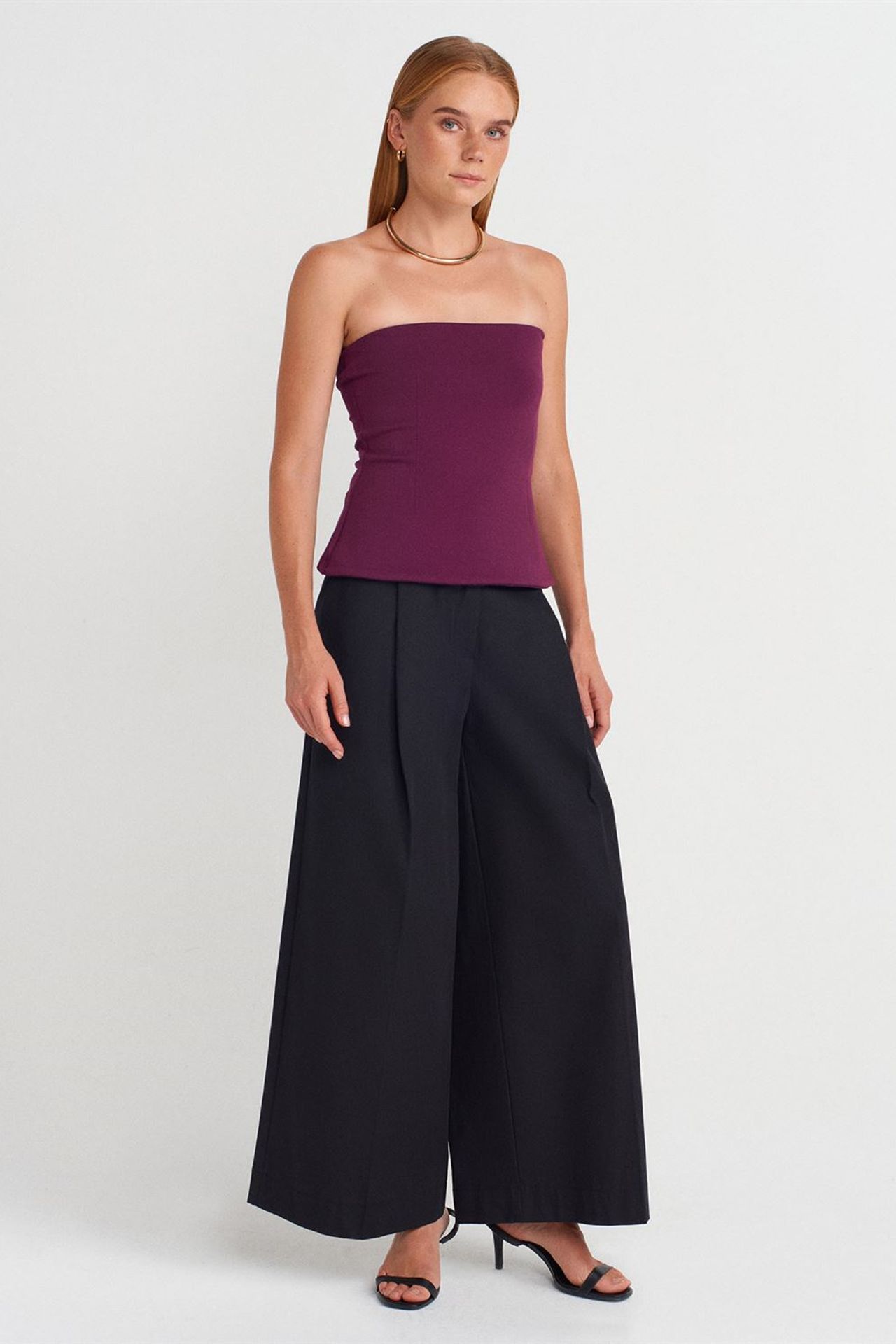 DILVIN Strapless Slim-fit Bandeau Blouse 4
