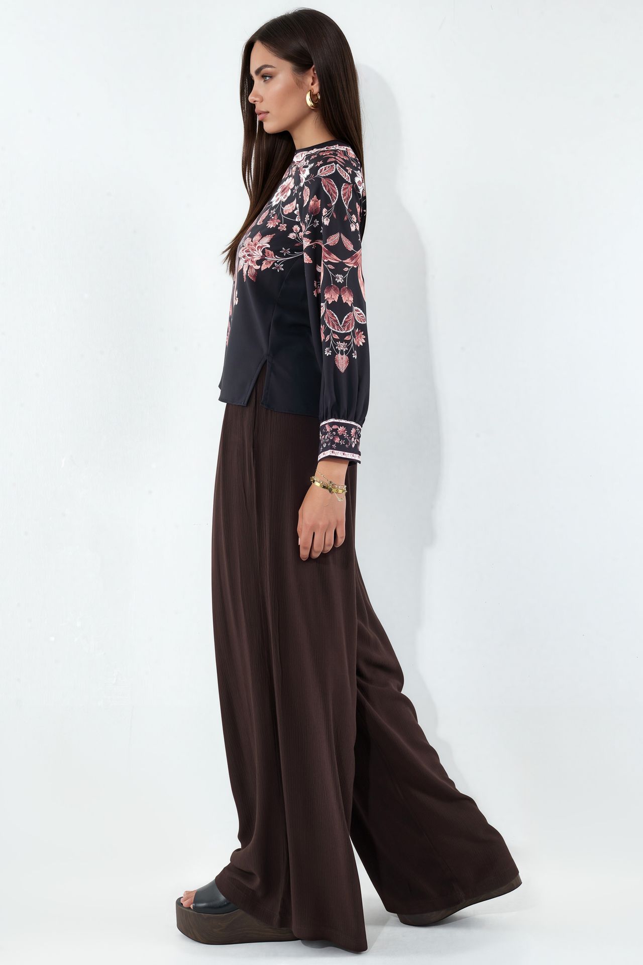 MSN Floral Embroidered Crepe Blouse 2