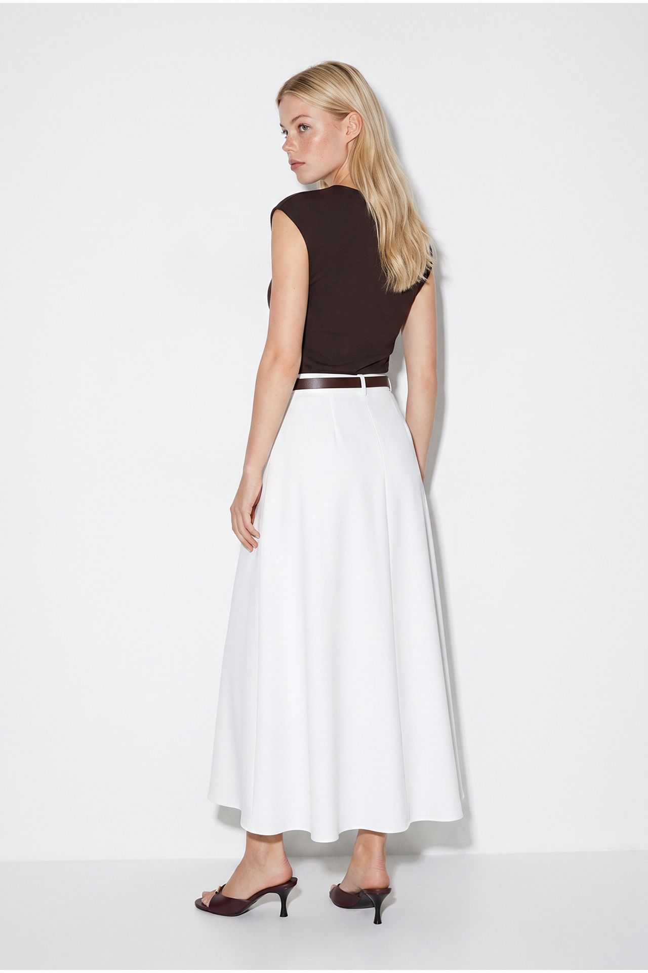 LUCCI Women's Skirt 6