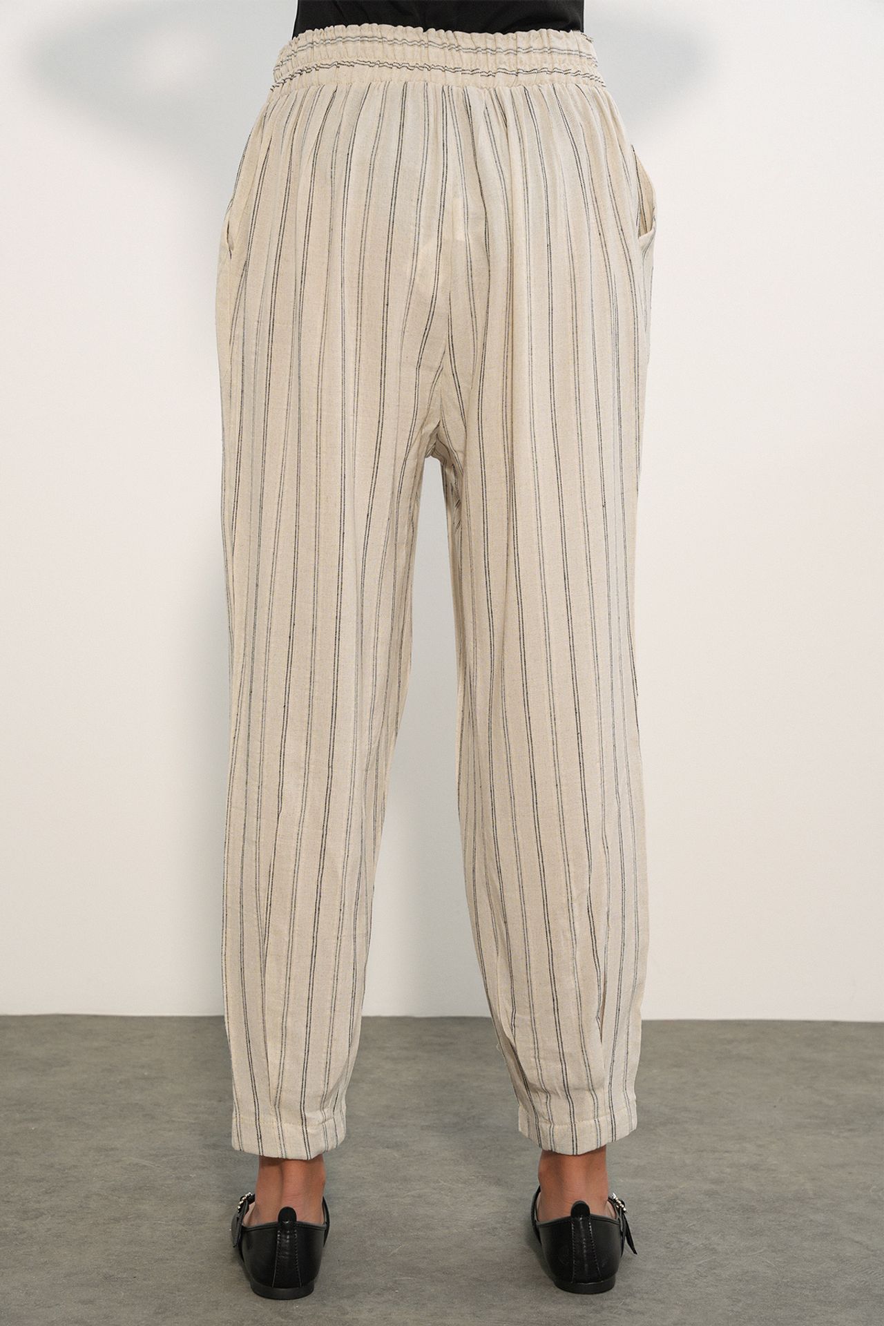 BDART Striped Linen-blend Jogger Pants 6