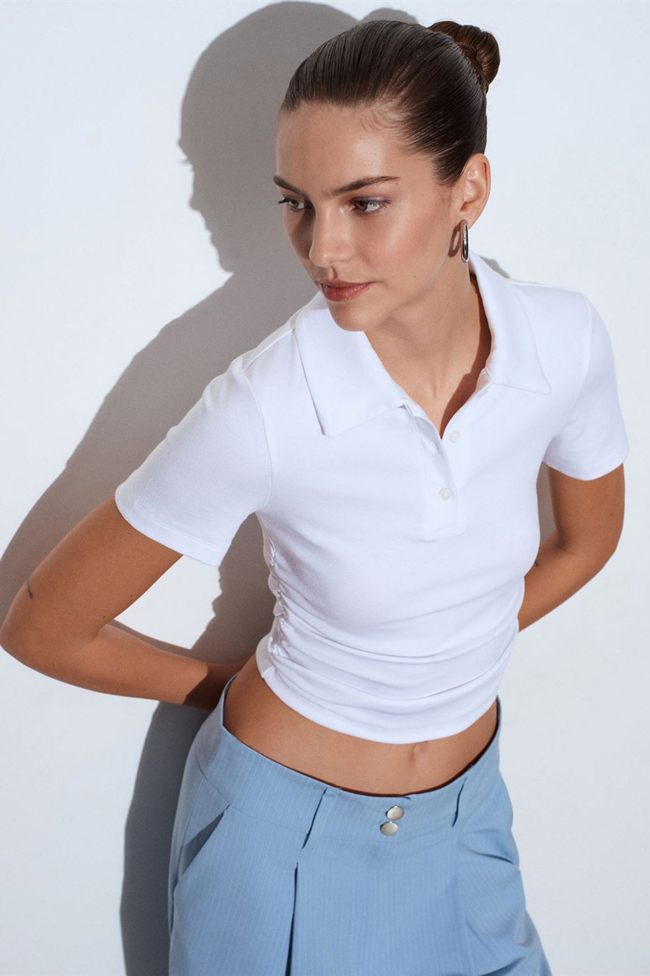 DILVIN Women’s Crop Slim Fit Polo T-Shirt 1