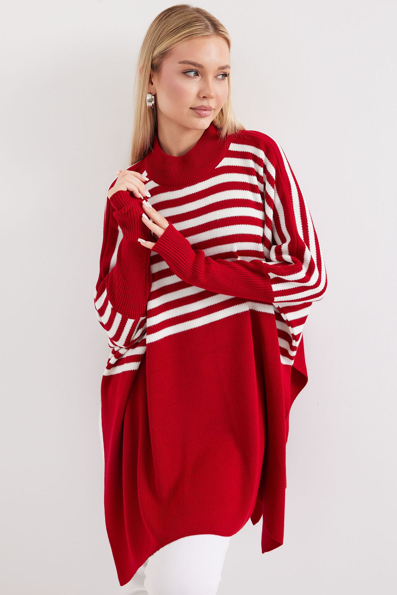 BDART Oversized Acrylic Crew Neck Jumper 2