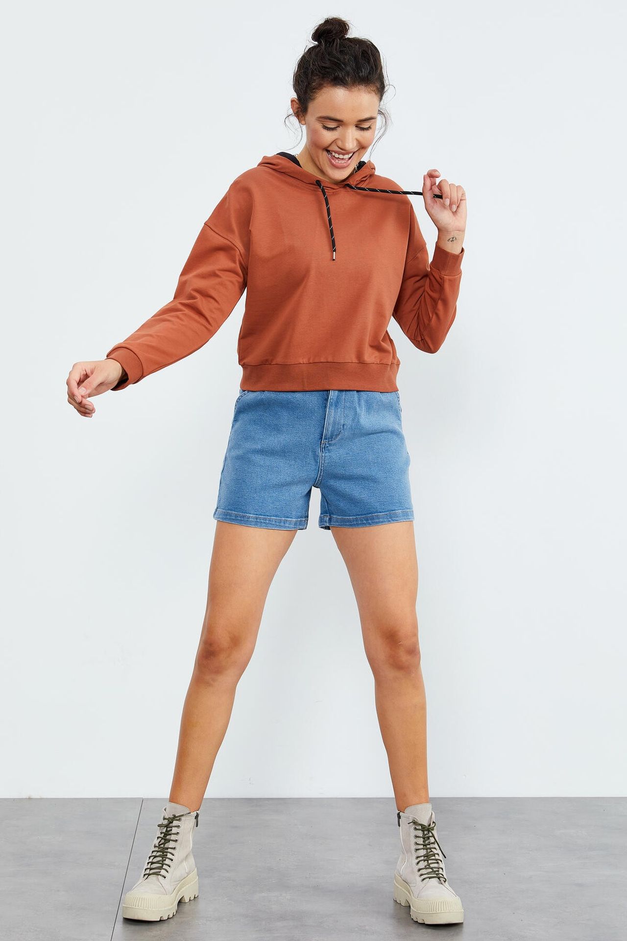 TOMMY Relaxed Hooded Sweatshirt With Tie Detail 4