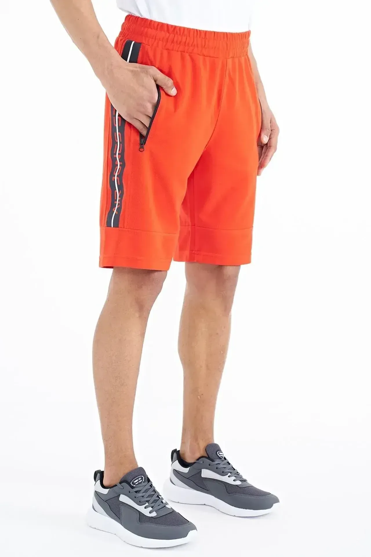 TOMMY Men's Jersey Pull-On Shorts 3