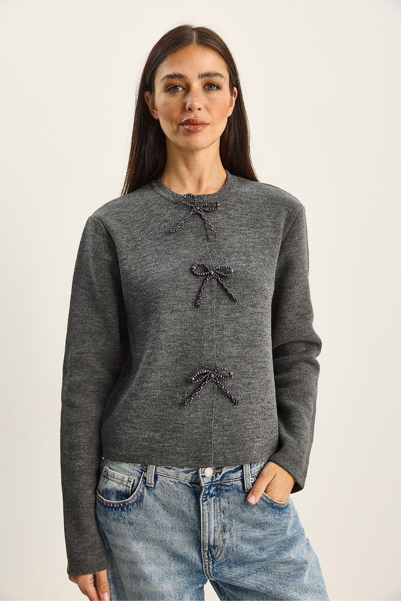 LUCCI Crew Neck Knit Cardigan with Bow Detail 2