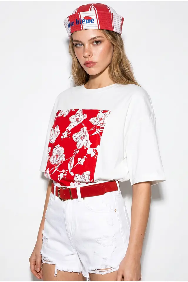 LUCCI Oversized Floral Cotton T-Shirt
