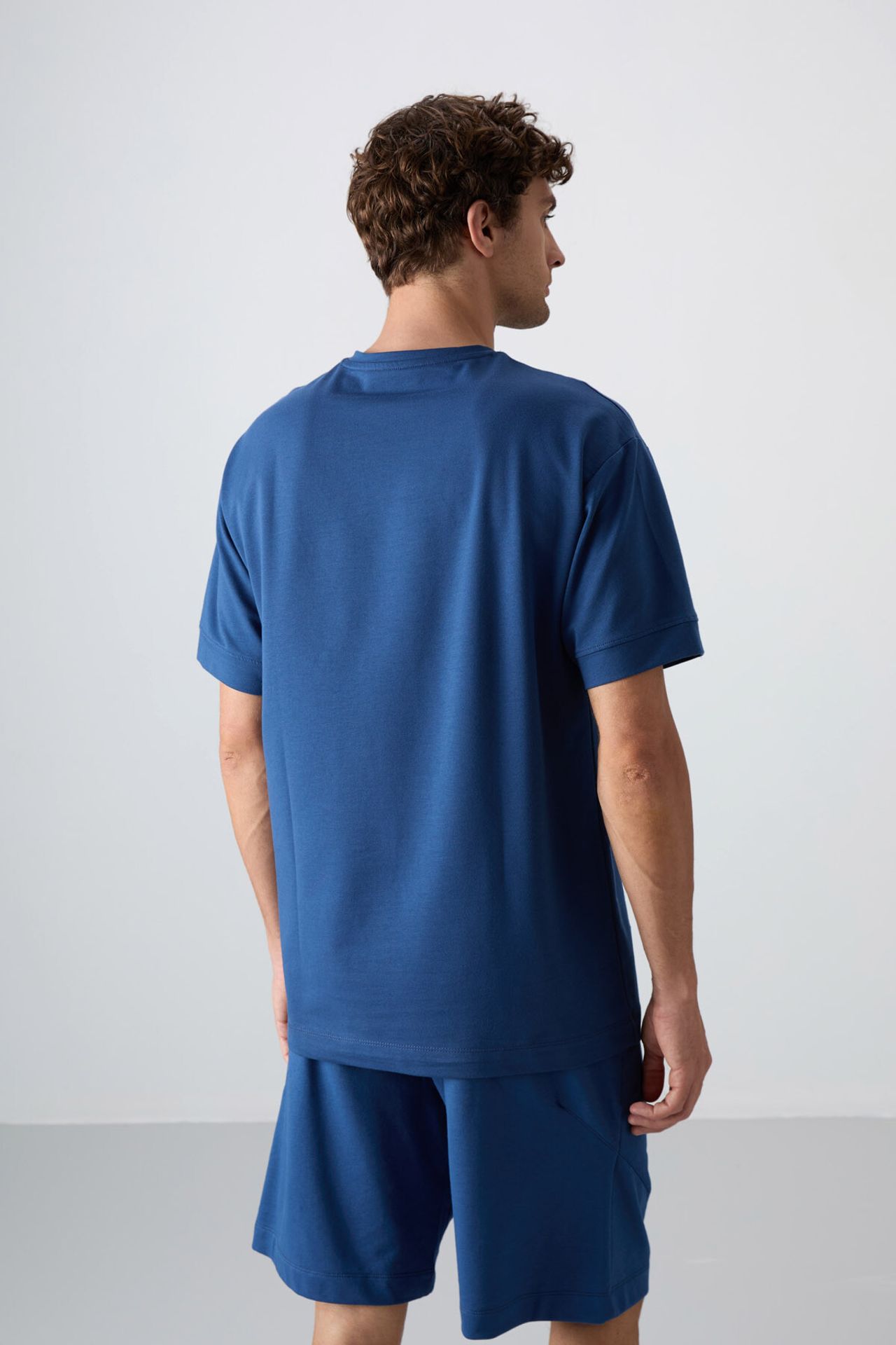 TOMMY Oversized Printed Crew Neck T-Shirt 6