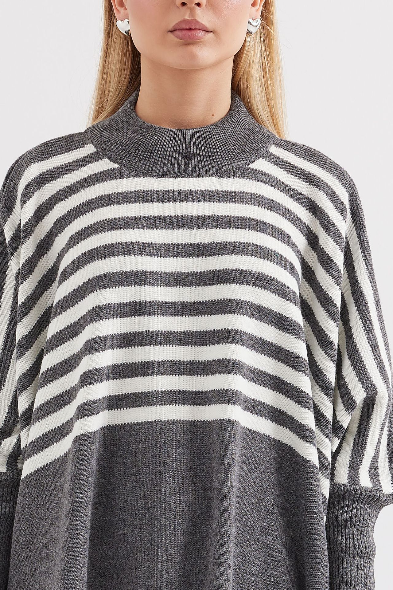 BDART Oversized Acrylic Crew Neck Jumper 6