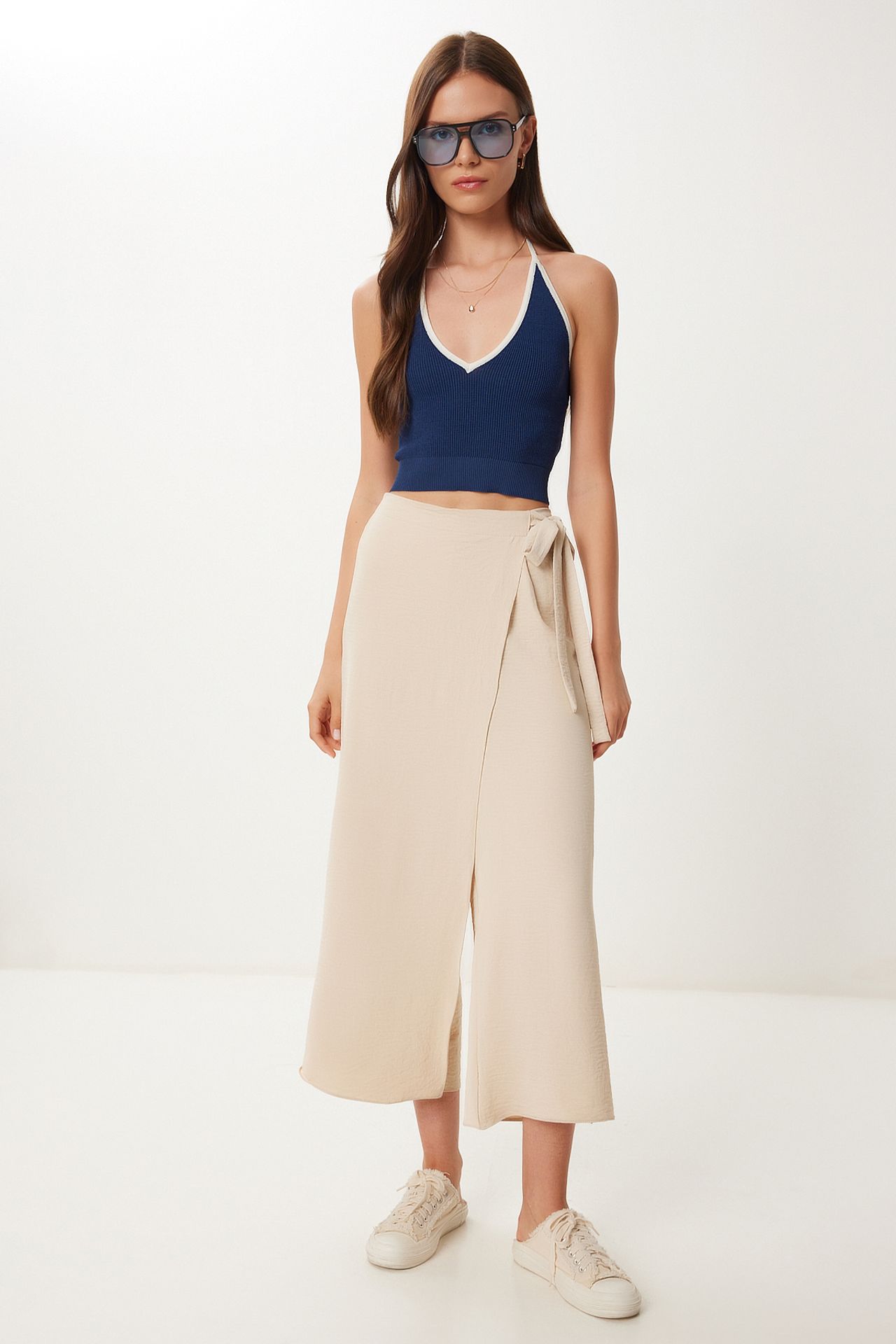 ISTANBUL High Waist Wide Leg Crop Pants with Tie Detail 3
