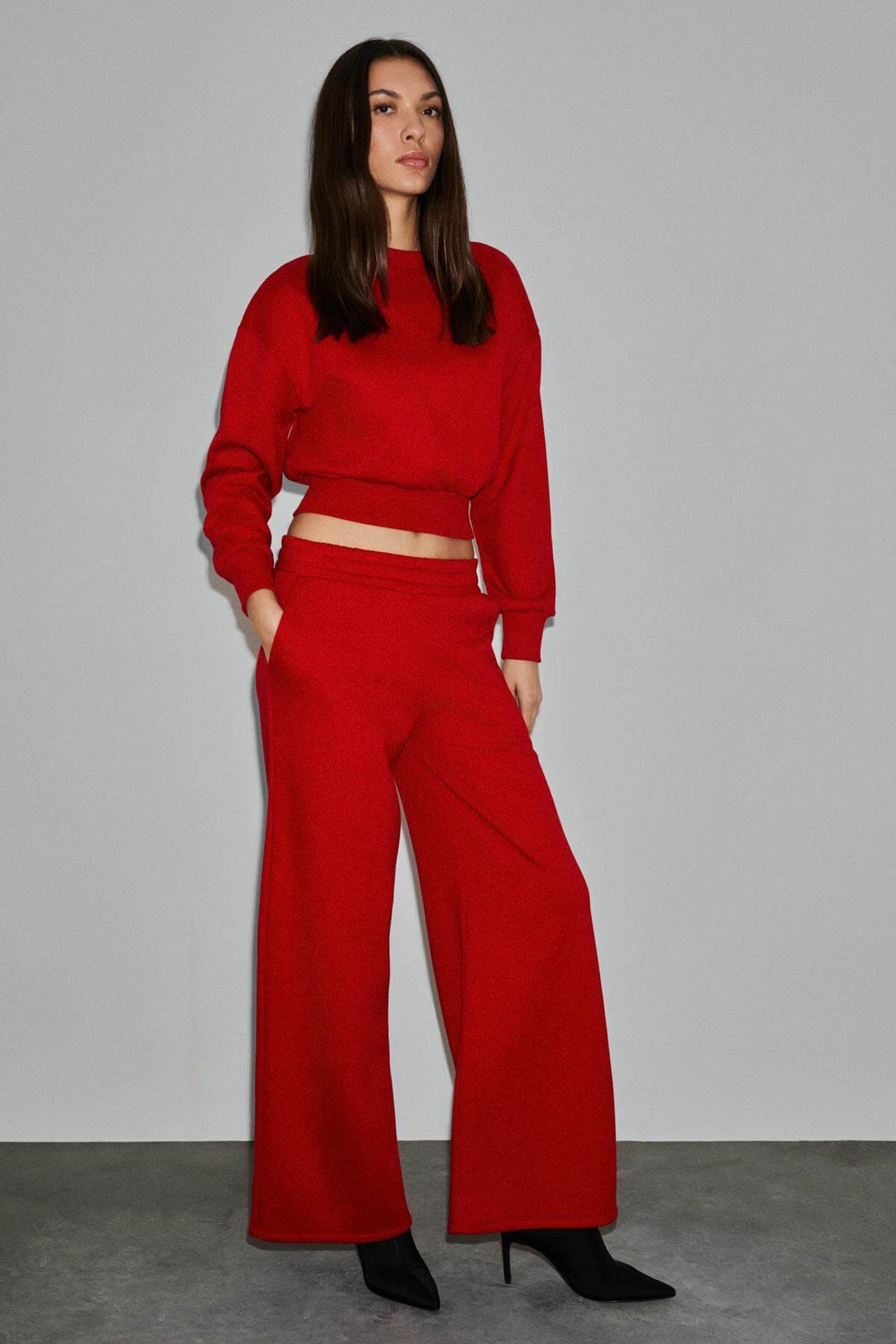 GRIMELANGE Crop Crew Neck Sweatshirt 1