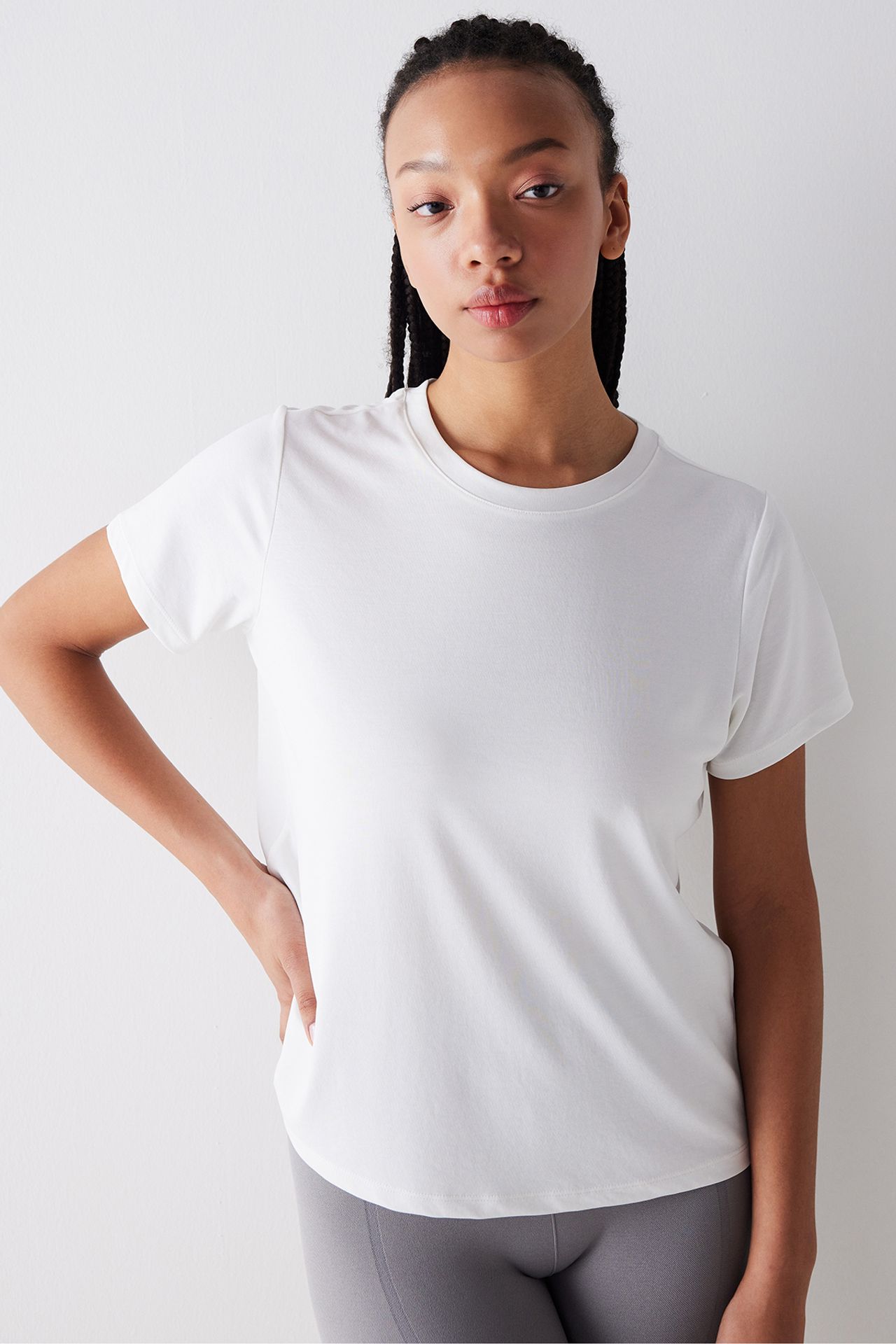 PENTI Broken Crew Neck Loose Modal T-Shirt 2