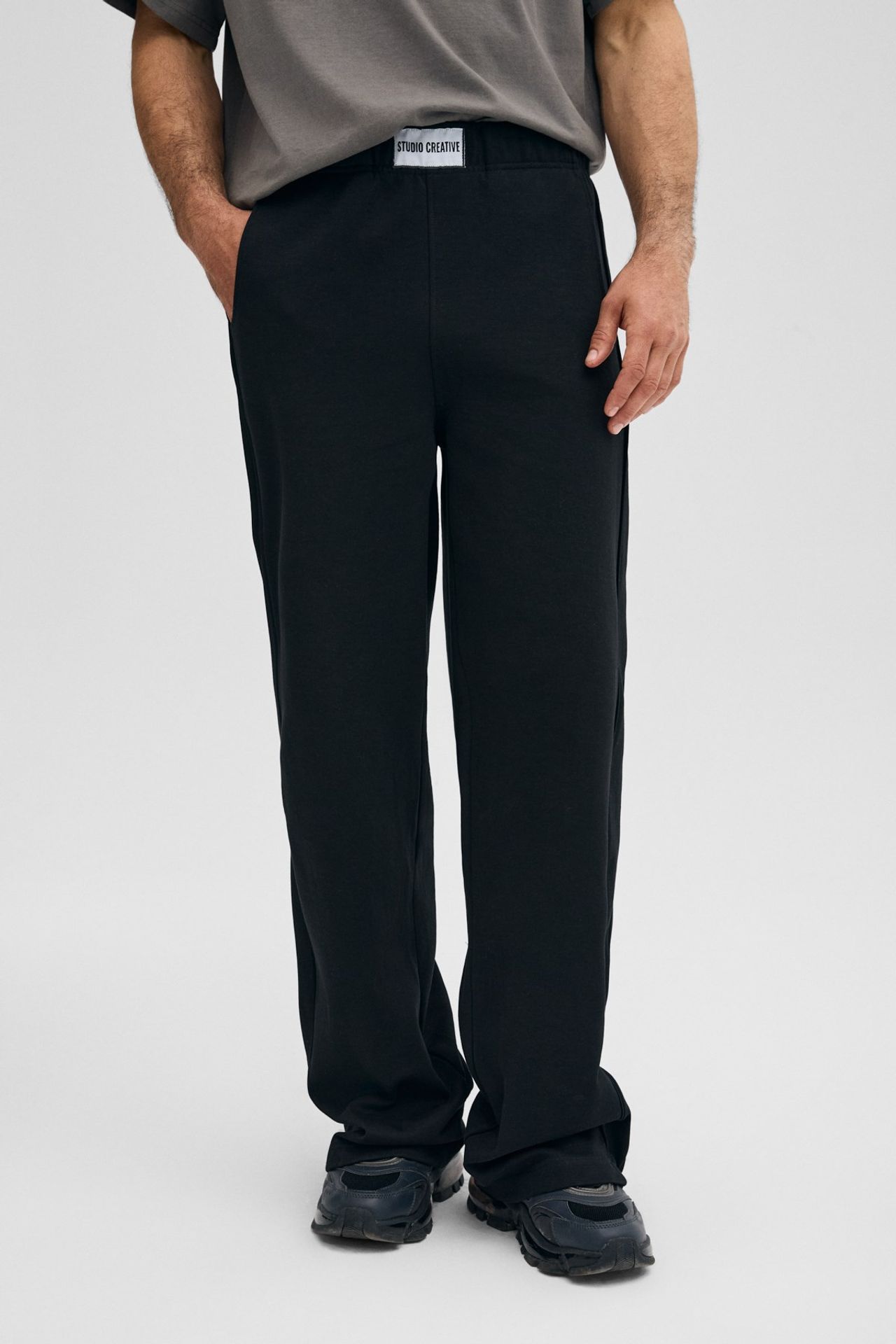 GRIMELANGE Wide Leg Plain Joggers 1