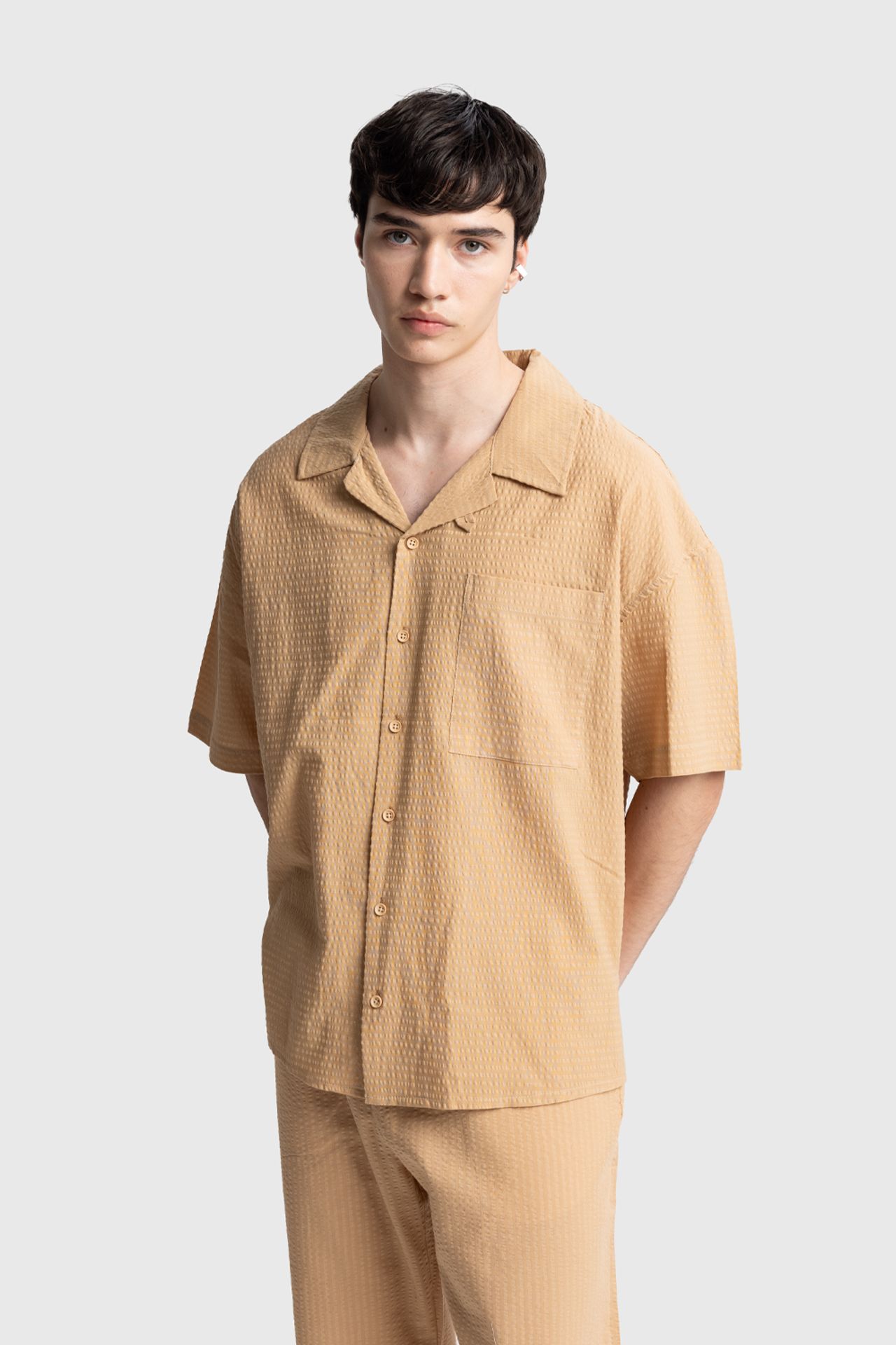 GIESTO Textured Short Sleeve Shirt 1