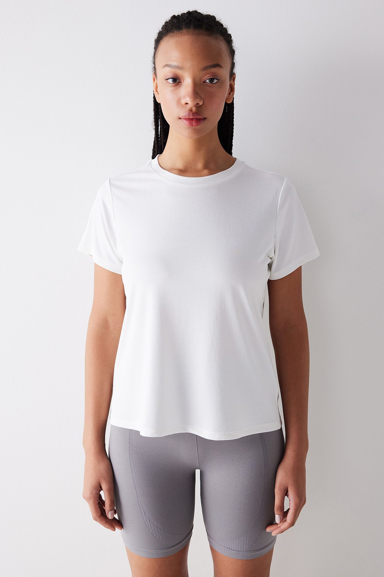 PENTI Loose Crew Neck Modal T-Shirt 3