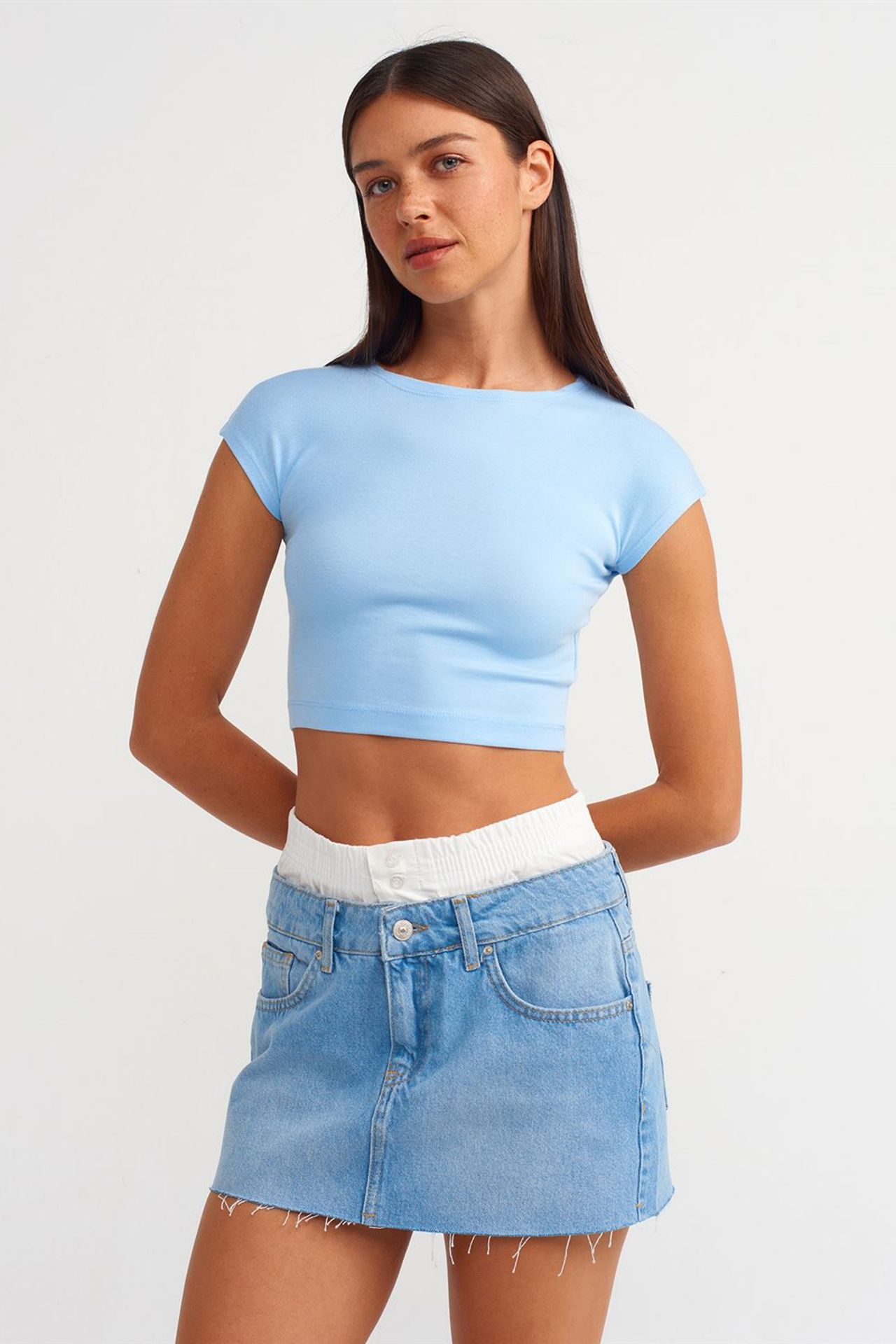 DILVIN Dar Kesim Kısa Jersey Bluz 4