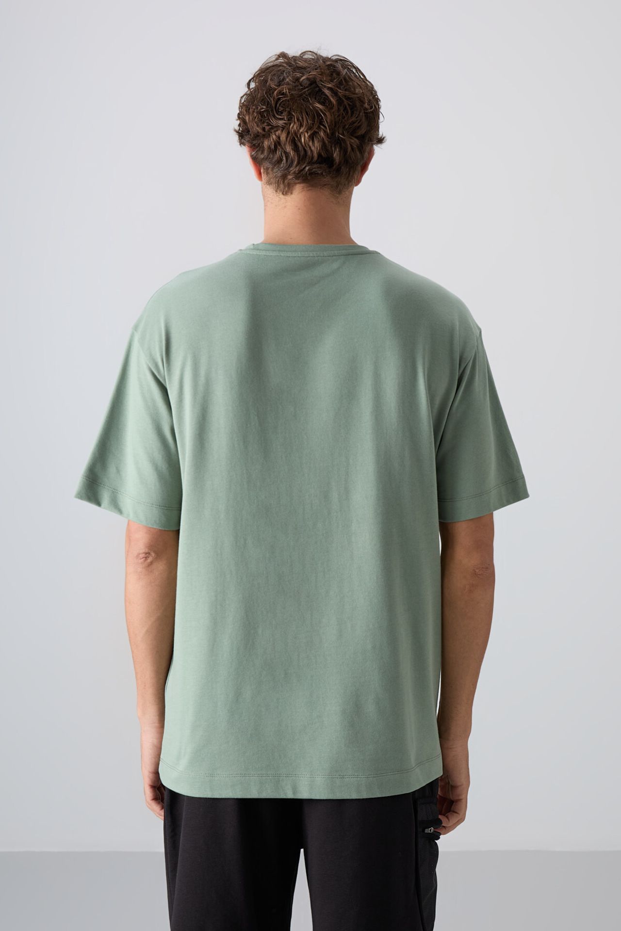 TOMMY Oversized Logo Print Crew Neck T-Shirt 5