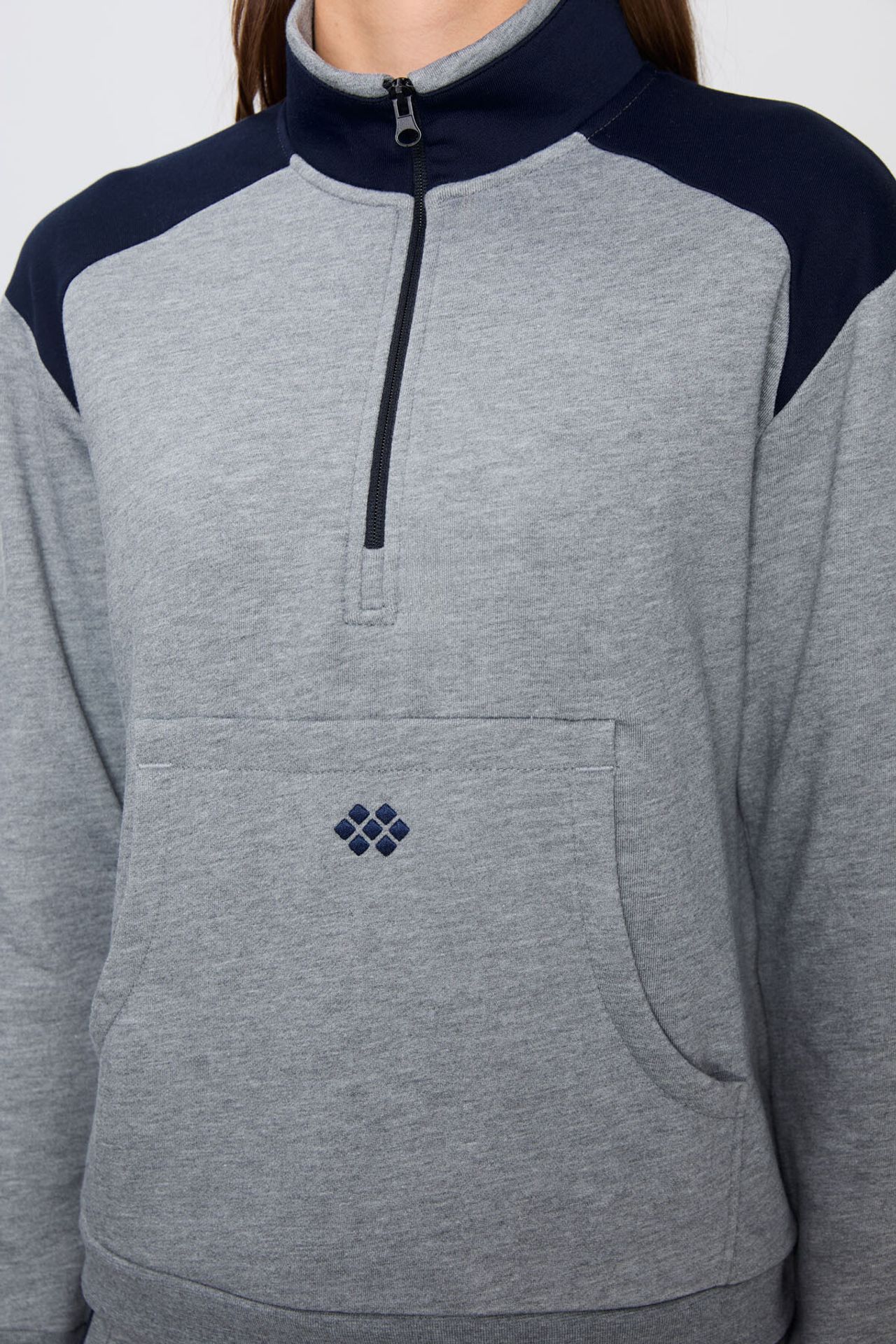 TOMMY Color-Blocked Fleece Tracksuit Set 4