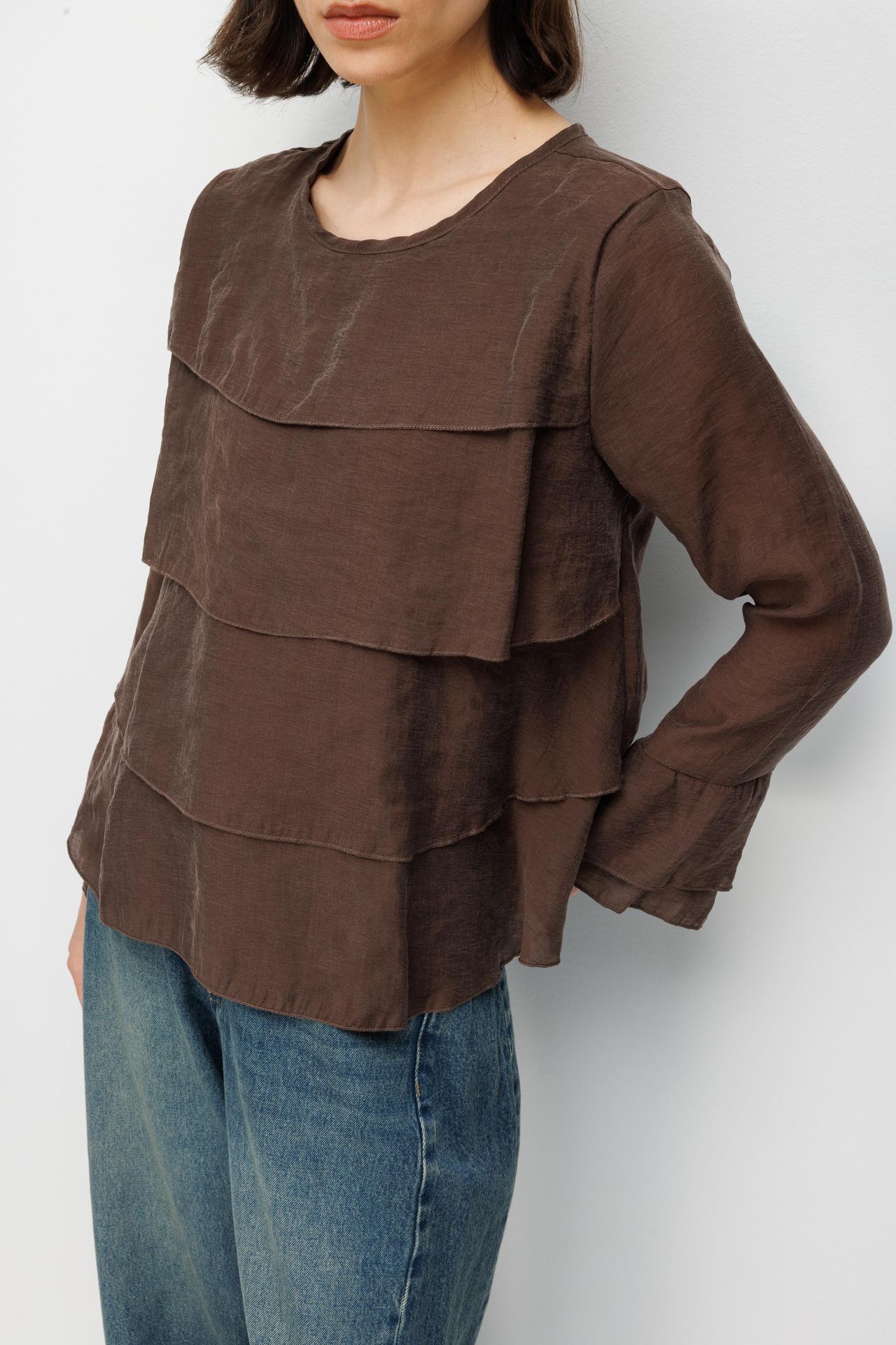 MIXRAY Women's Relaxed Crew Neck Blouse 4