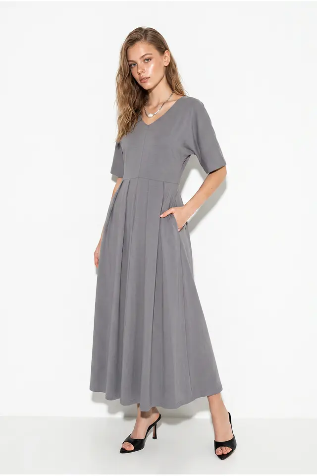 LUCCI Midi Dress