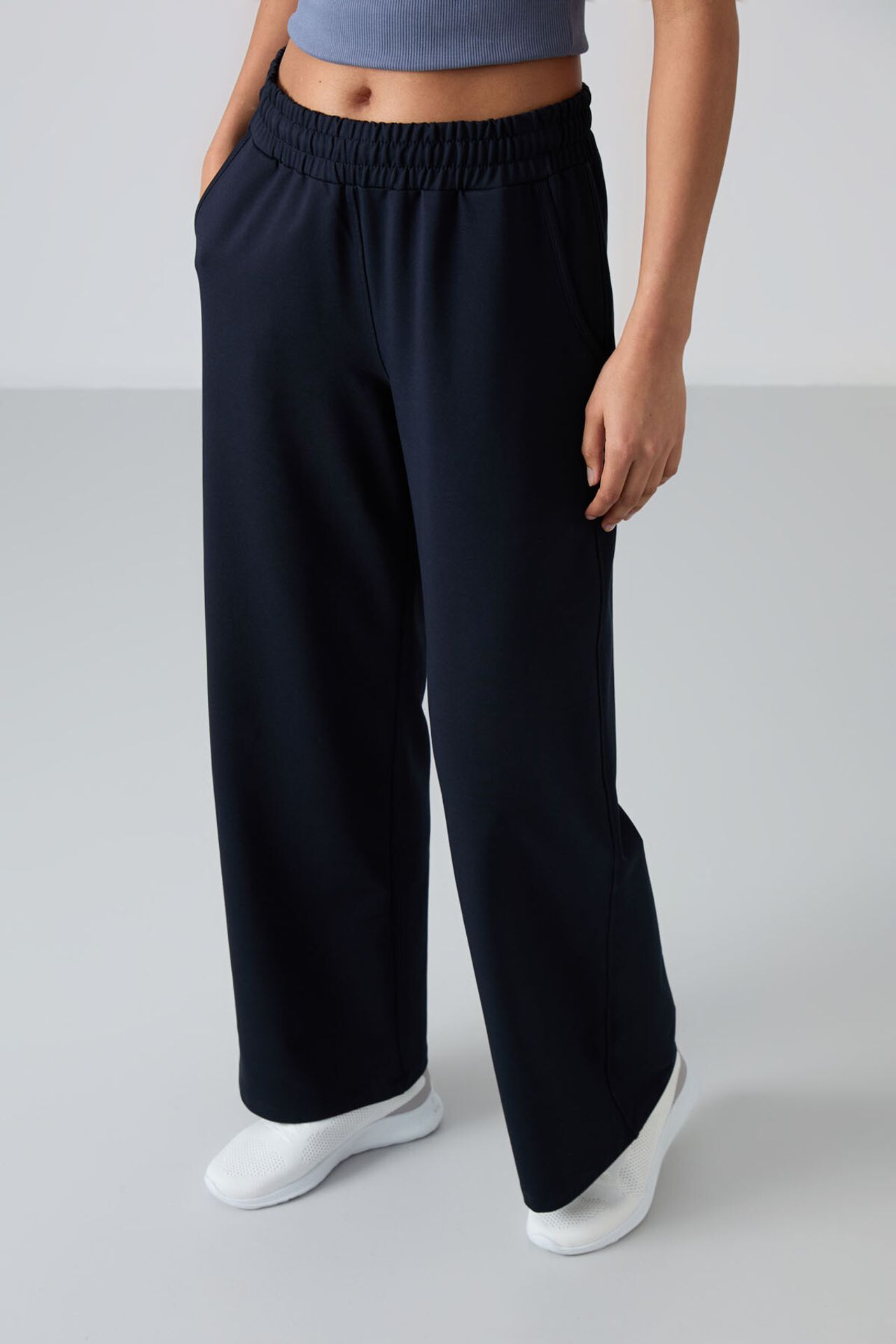 TOMMY Wide-Leg Pull-On Sweatpants 1