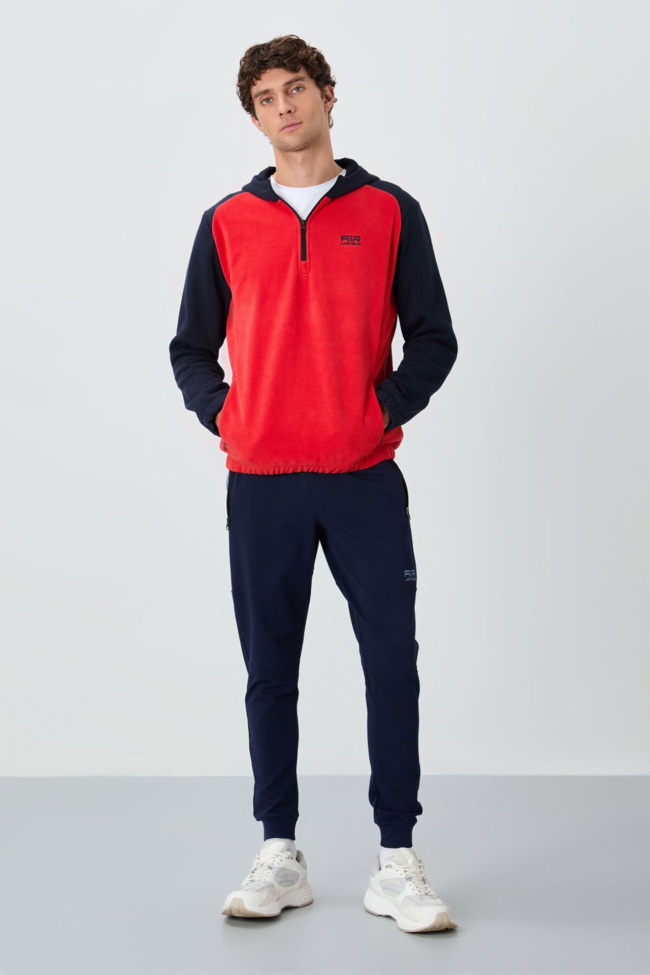 TOMMY Men's Color-Blocked Half-Zip Plush Sweatshirt 3