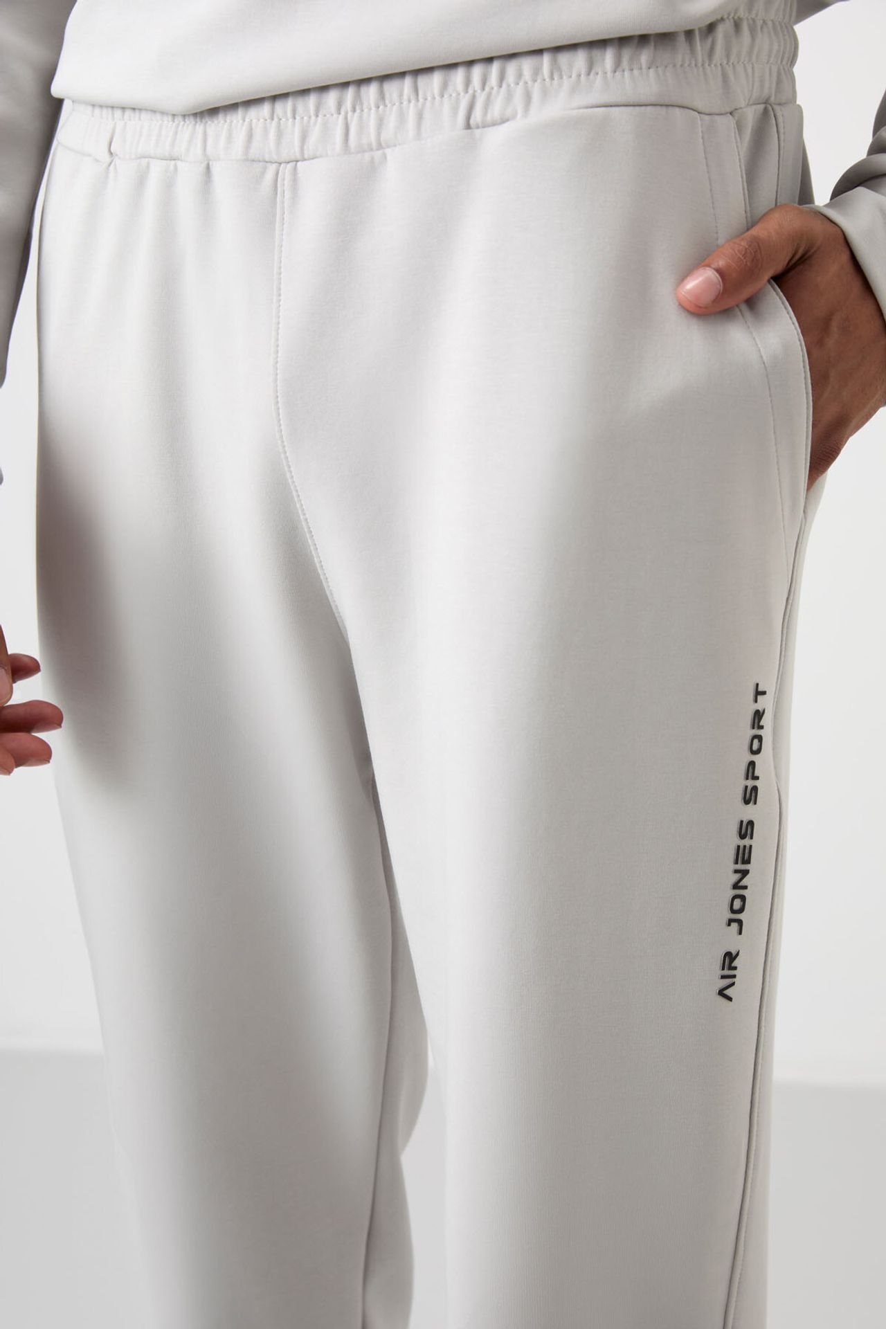 TOMMY Printed Fleece Sweatshirt And Pants Set 5
