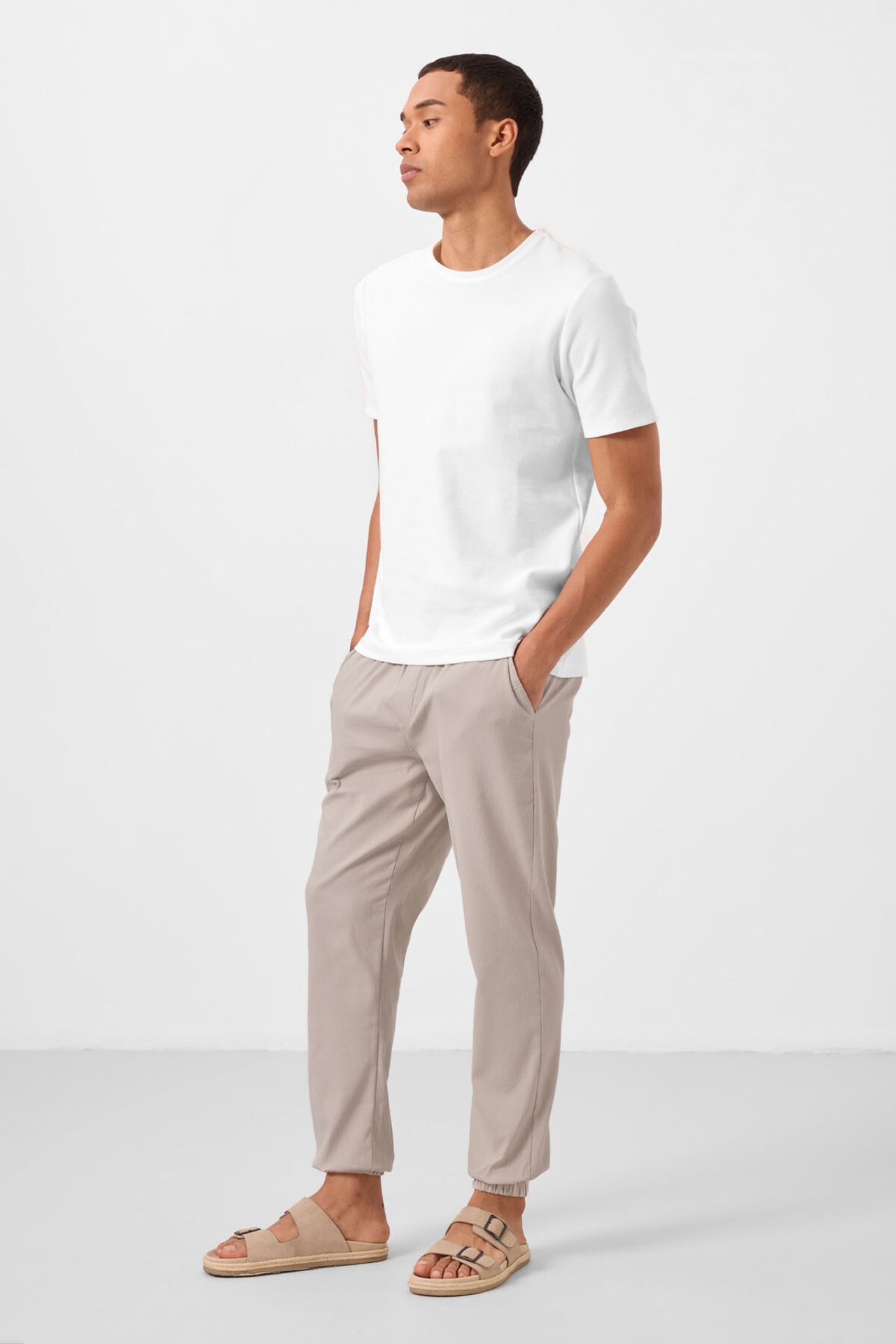 TOMMY Straight-Leg Pull-On Chinos 5