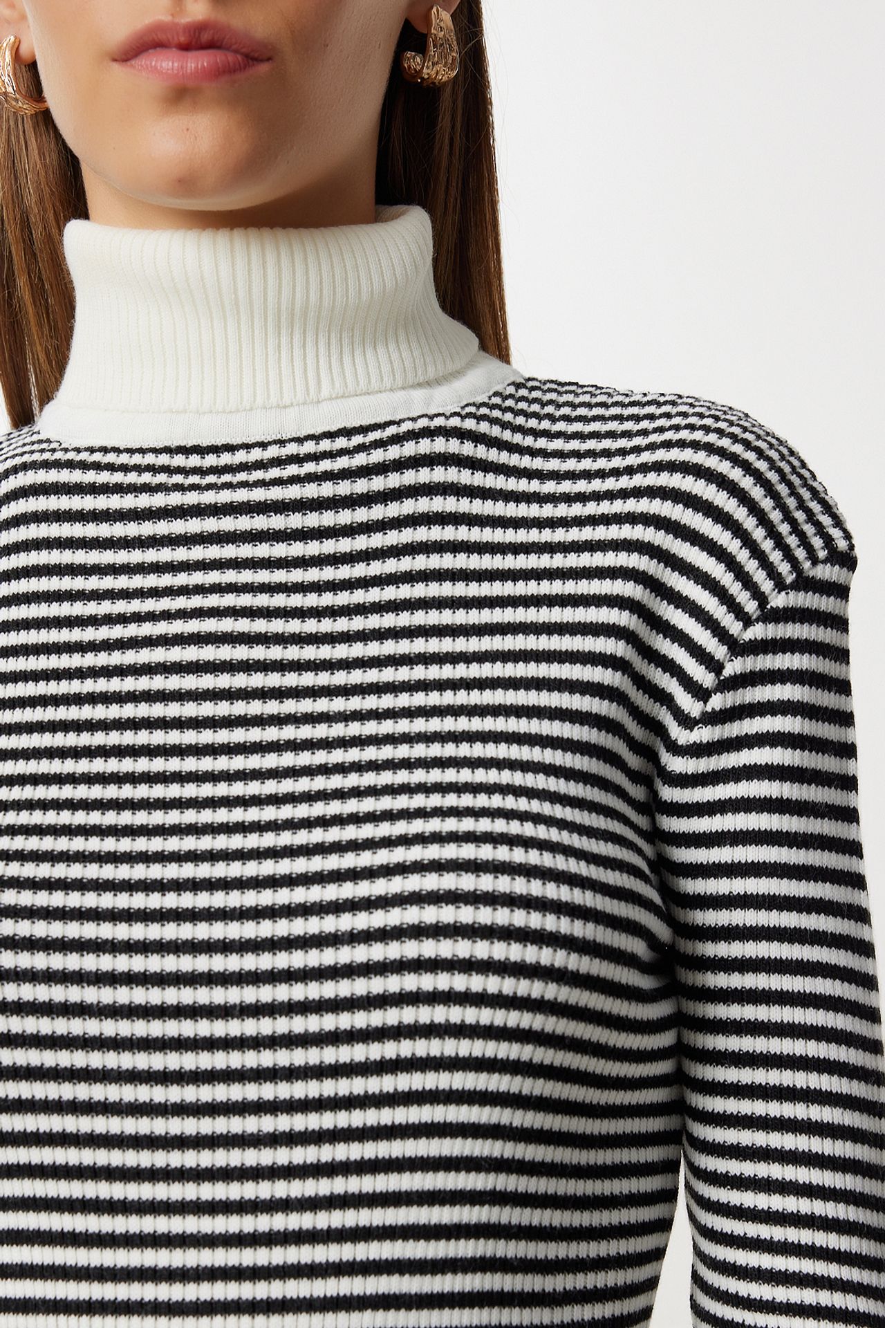 ISTANBUL Knit Sweater 4