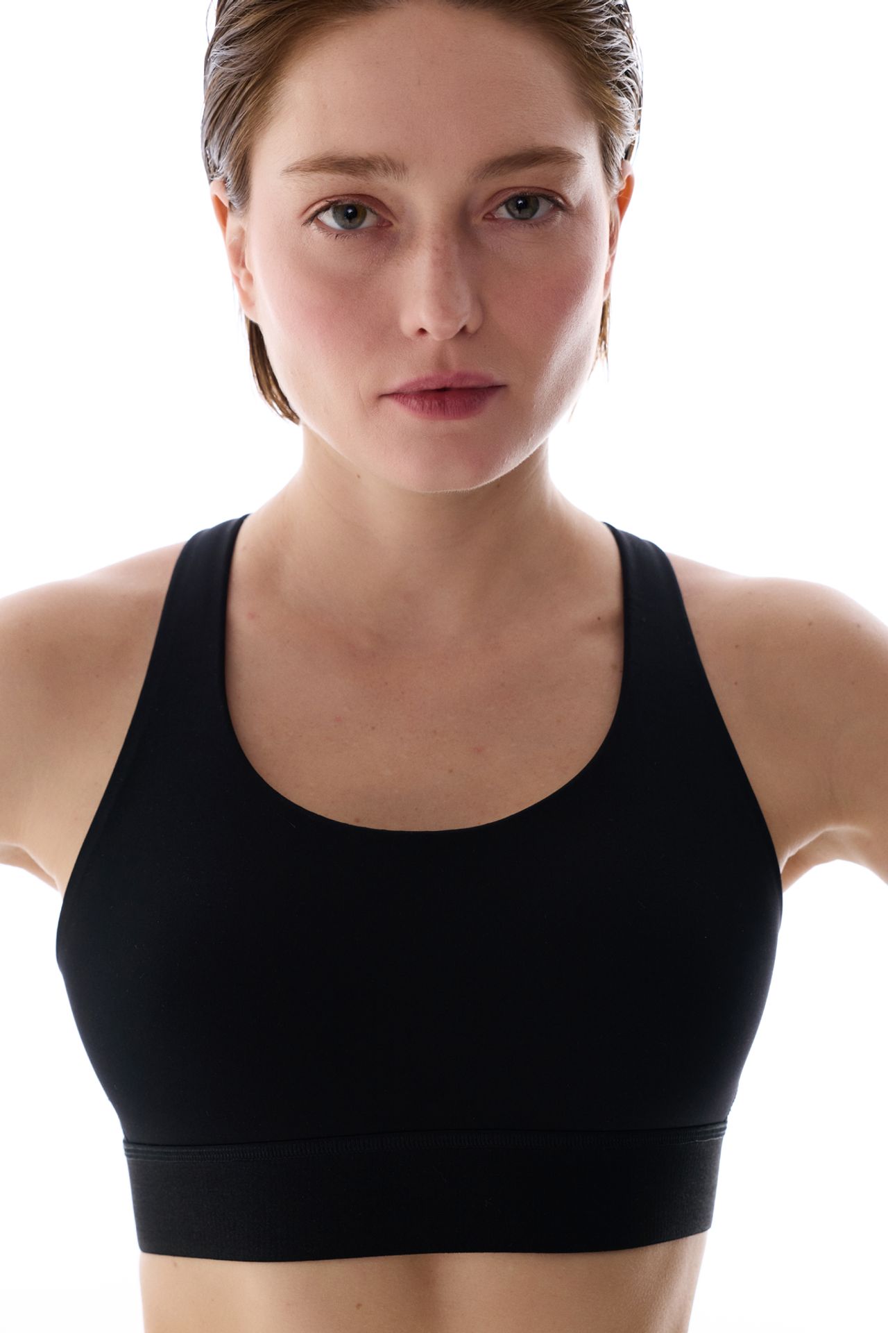 PENTI Crossline Fixed Padded Sports Bra 2