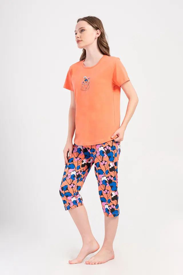 YAKE 2-Piece Mid Waist Crew Neck Pajama Set