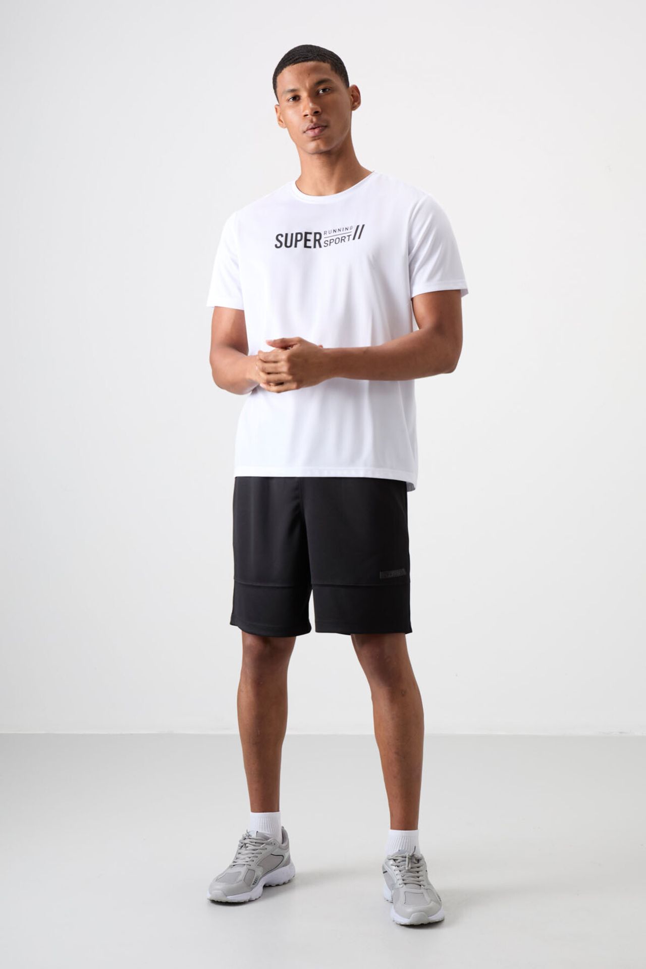 TOMMY Printed Crew Neck Short-Sleeve T-Shirt 2