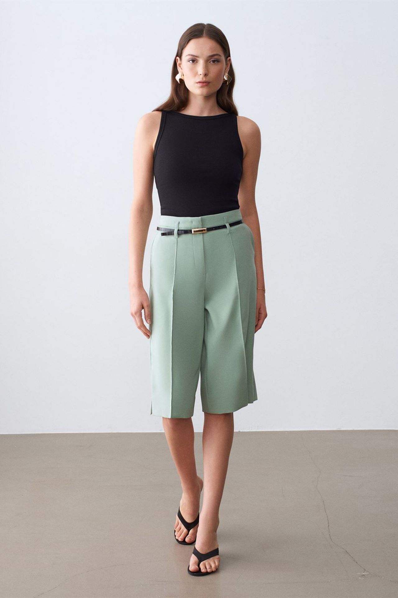 DILVIN Ribbed Halterneck Sleeveless Blouse 4